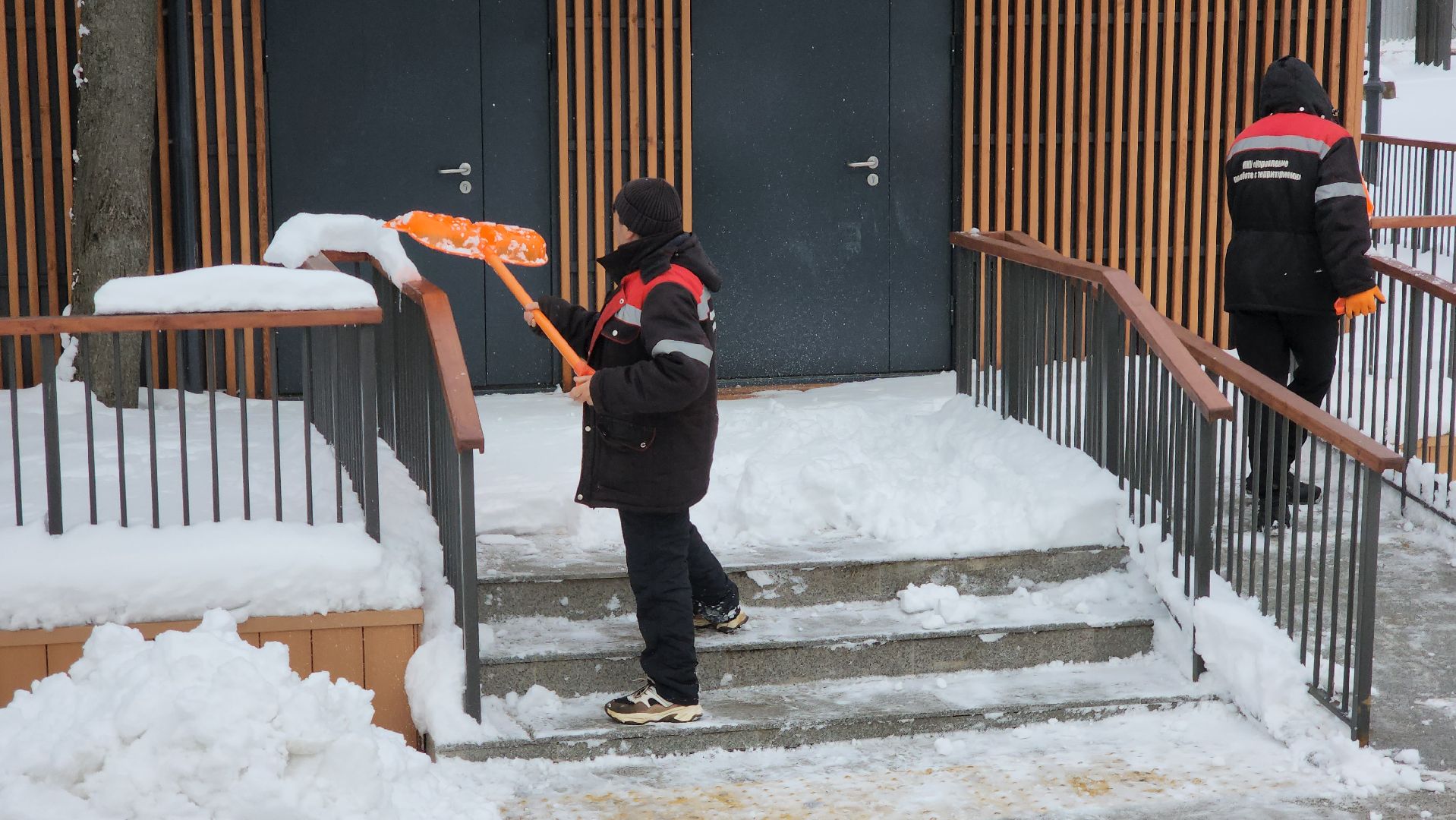 Уборка снега, Снег, Парк, коммунальная техника, Лобня,