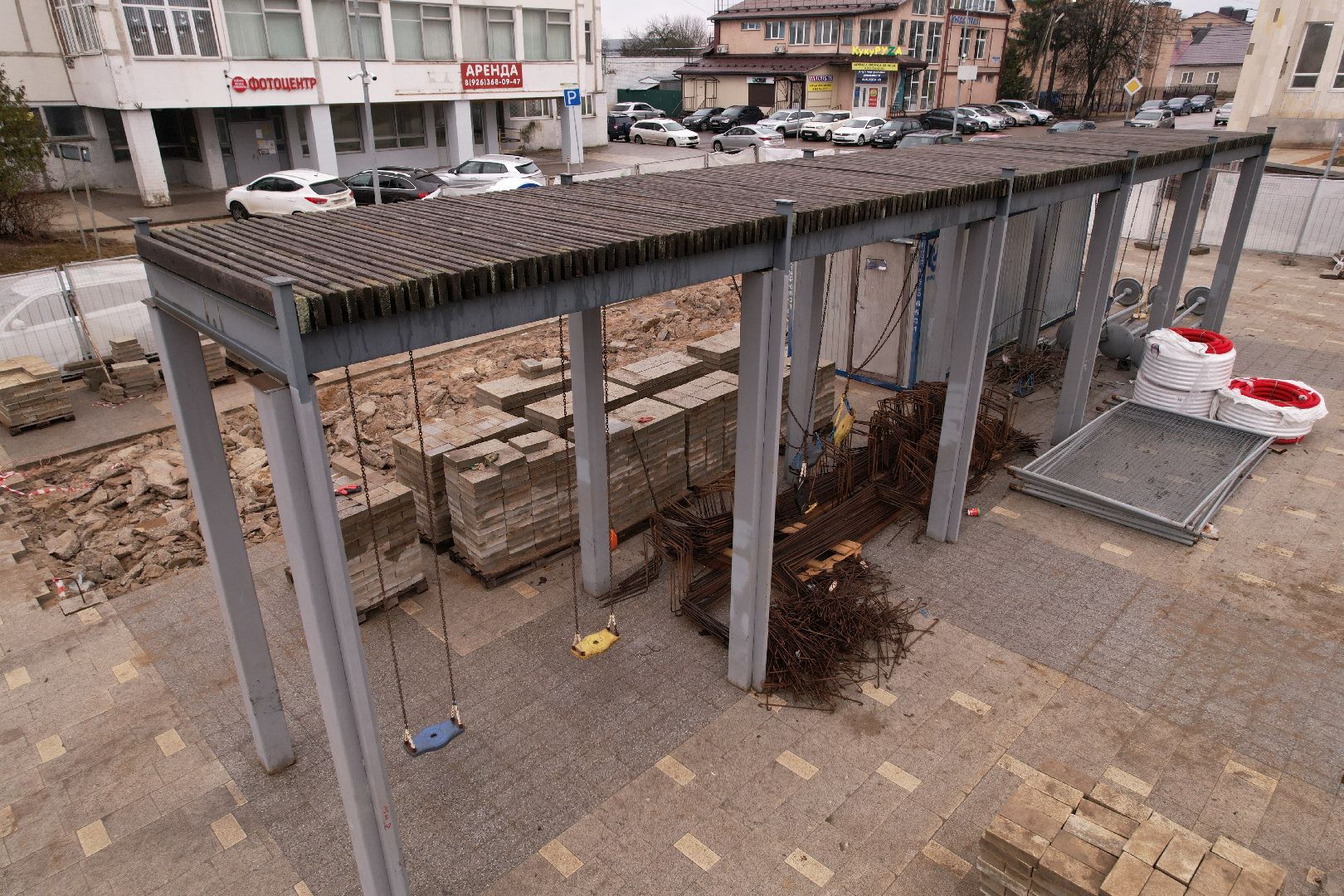 установка стелы в рузе, стела на центральной площади рузы,видео с коптера,