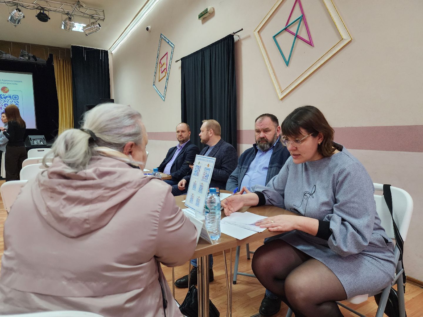 электросталь, жители, общество, выездная администрация, жкх, благоустройство, ремонт подъездов,