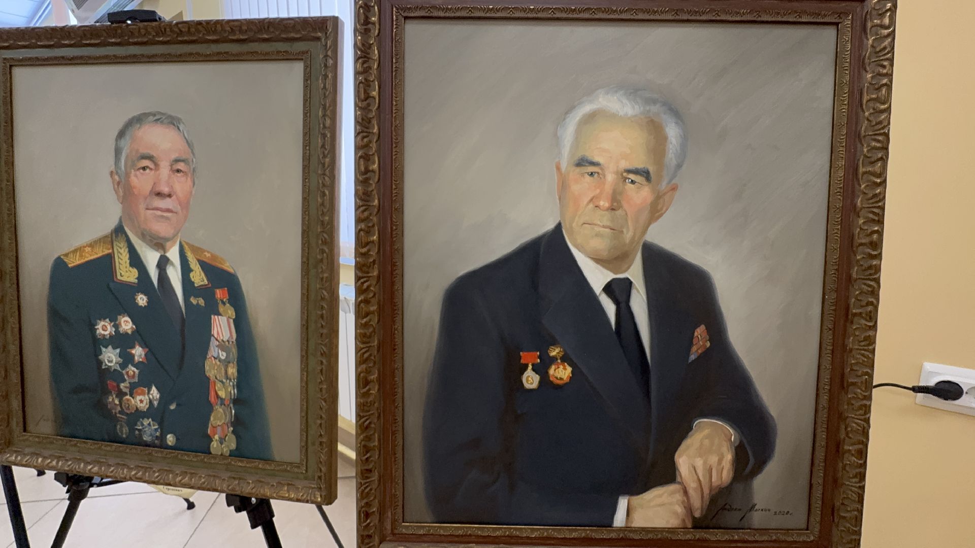 солнечногорск, выставка, день победы, художник, картины, жители,