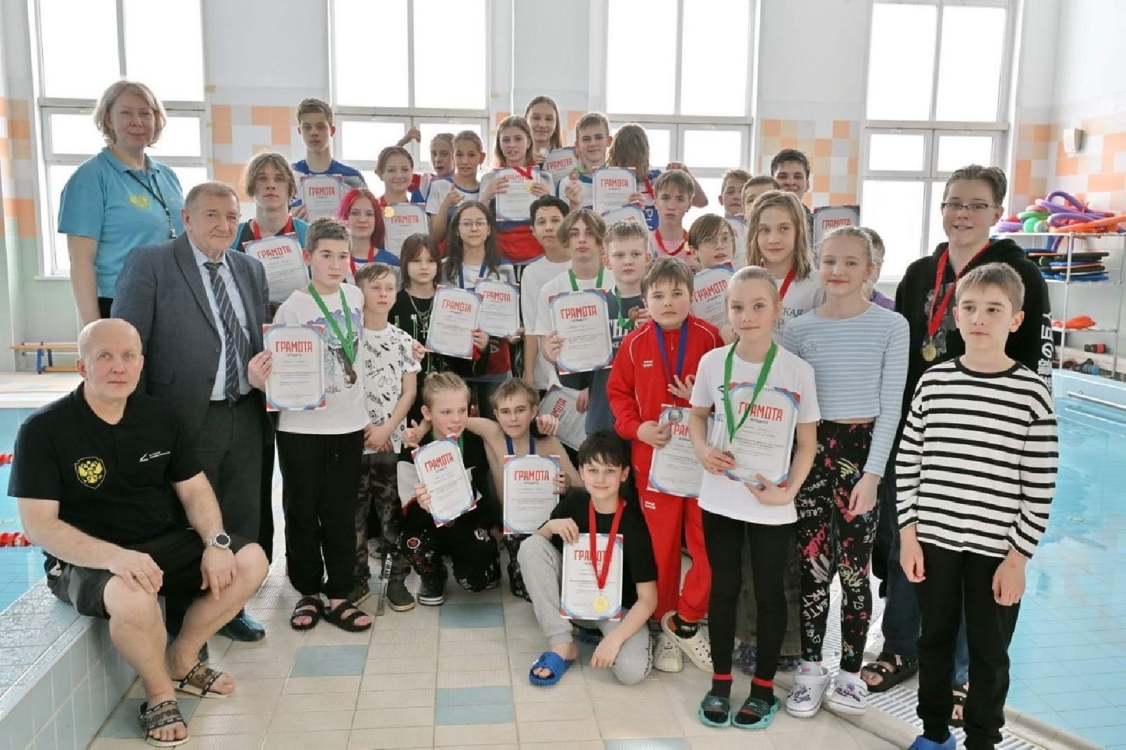 плавание власиха, школа перспектива, власиха перспектива, открытое первенство плавание,