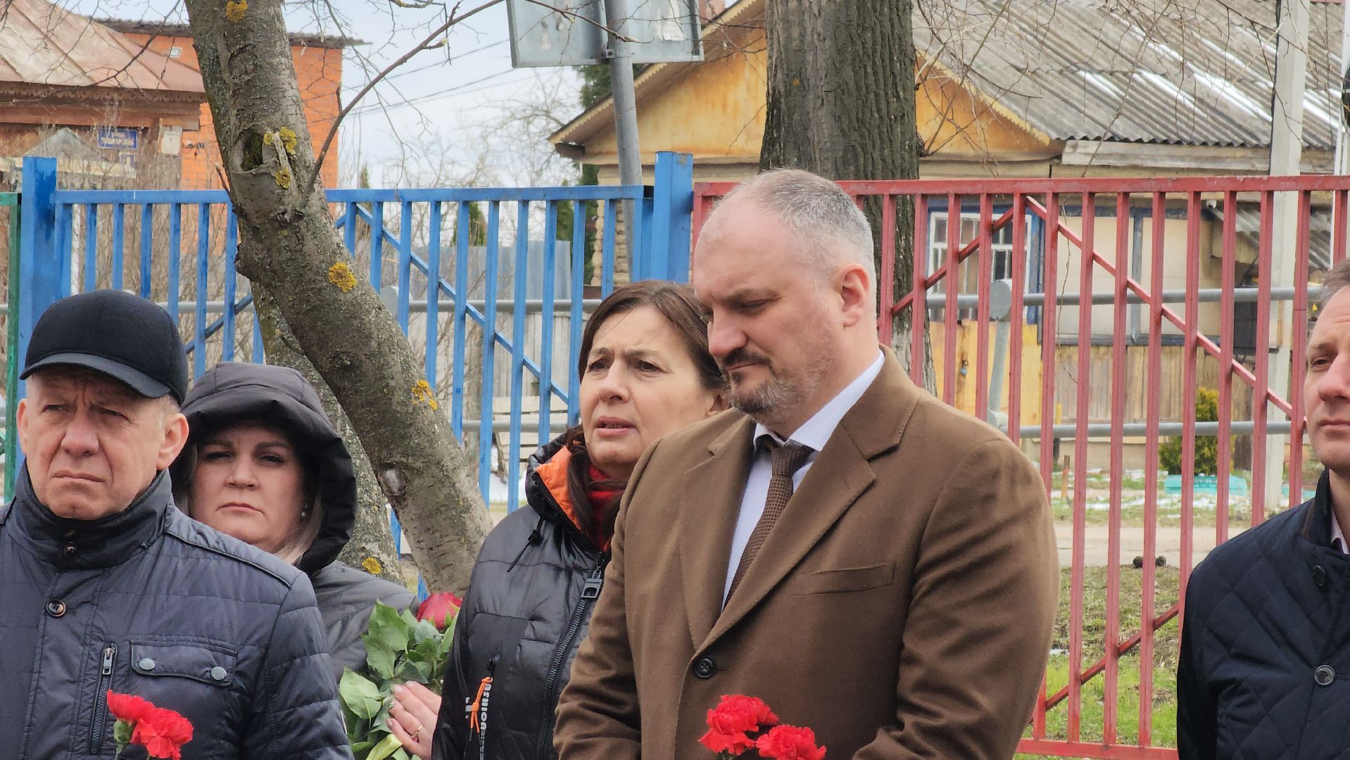 кашира, сво, герои сво, мемориальная доска, митинг, школа,