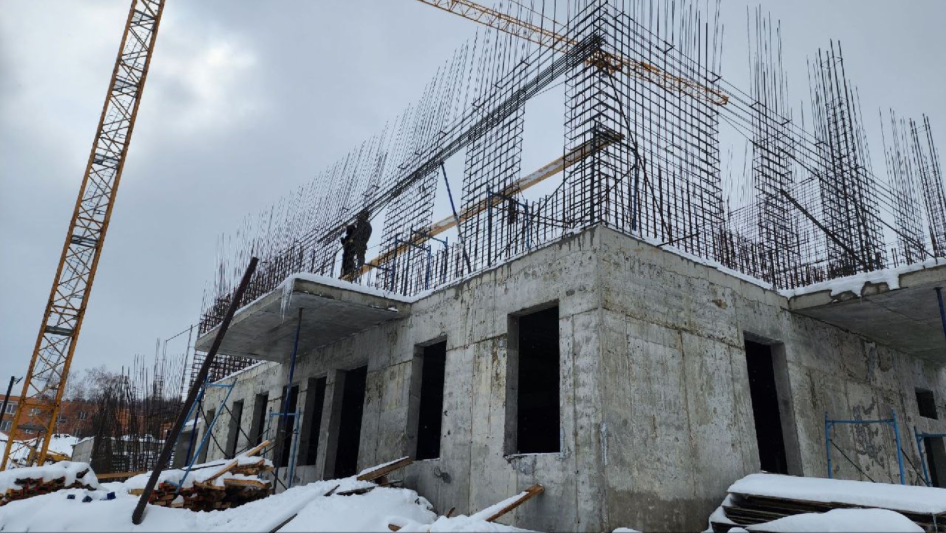 Дмитров, Пристройка к Внуковской школе, Минобразования,