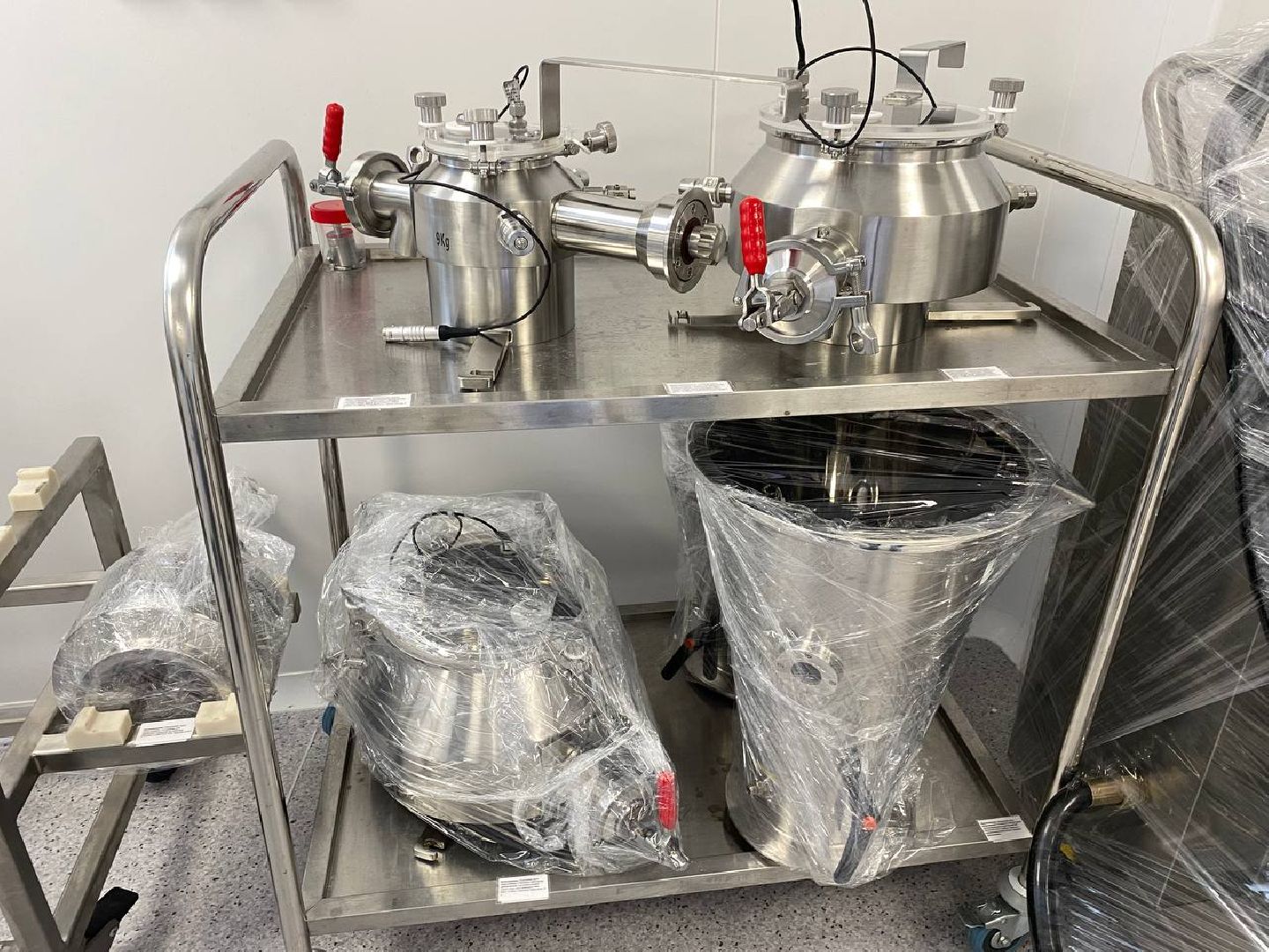 Биннофарм, формацевтическая компания в красногорске, создание лекарств,