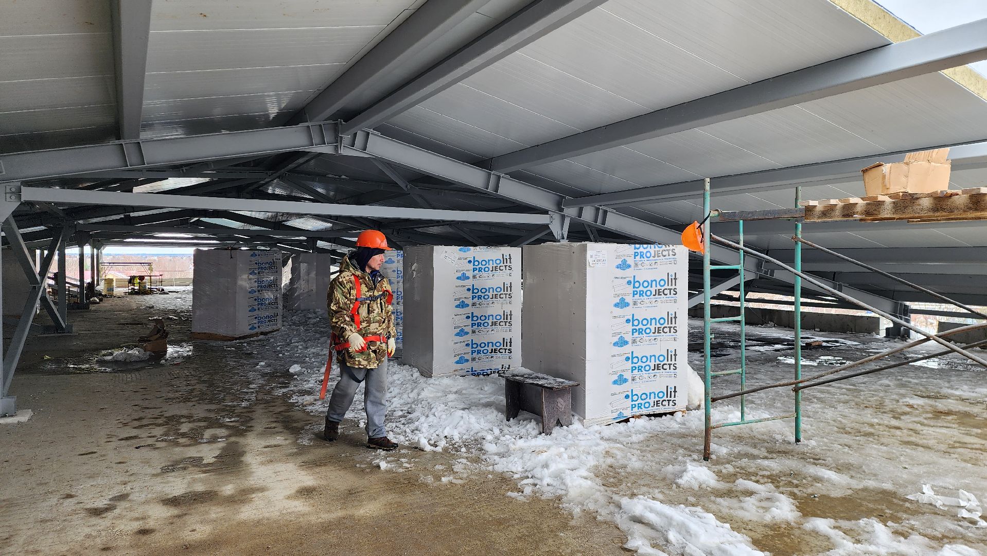 истра, строительство школы, стройка,