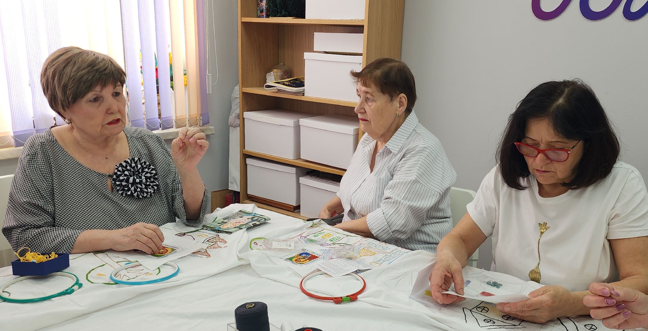 Звенигород, Активное долголетие, Спецоперация, волонтерская группа,Вышивка бисером,