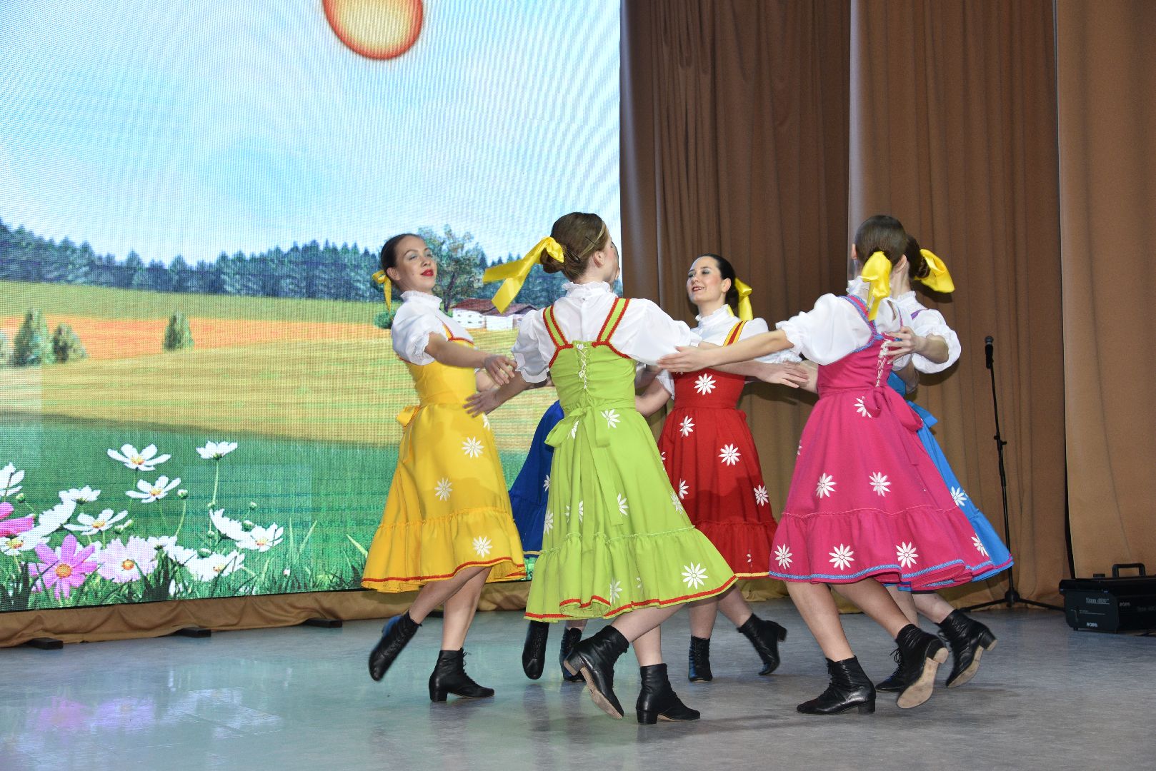 лотошино, глава муниципалитета, день труда подмосковья,