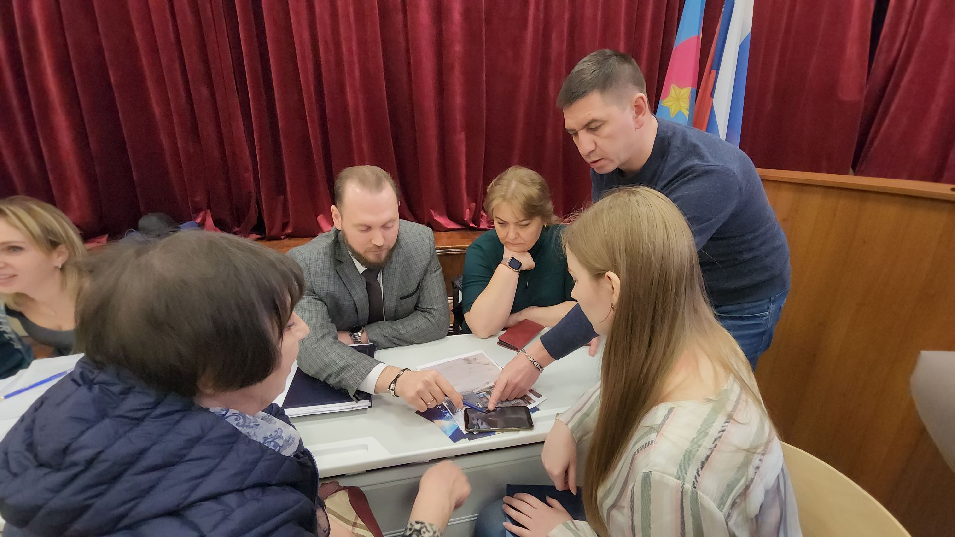 люберцы, глава городского округа люберцы владимир волков, выездная администрация, тротуар,