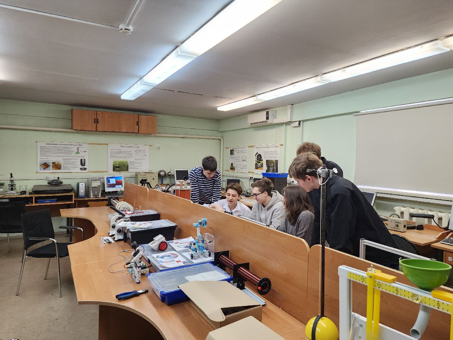 Подольск, Умка, Школьный спутник, День космонавтики,