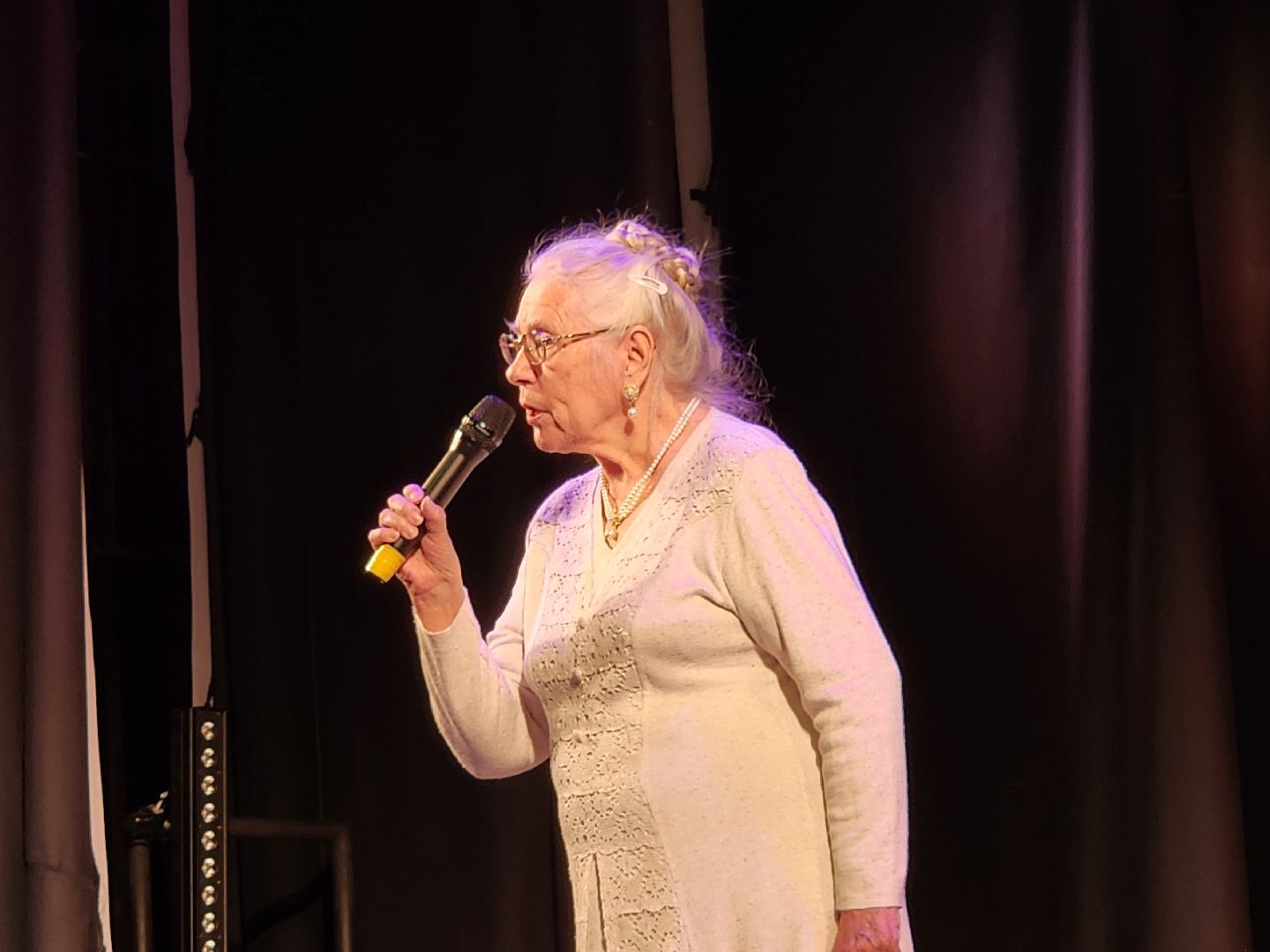 сергиев посад, дк октябрь, фестиваль, ветеранские коллективы, и нисколько мы с тобой не постарели,