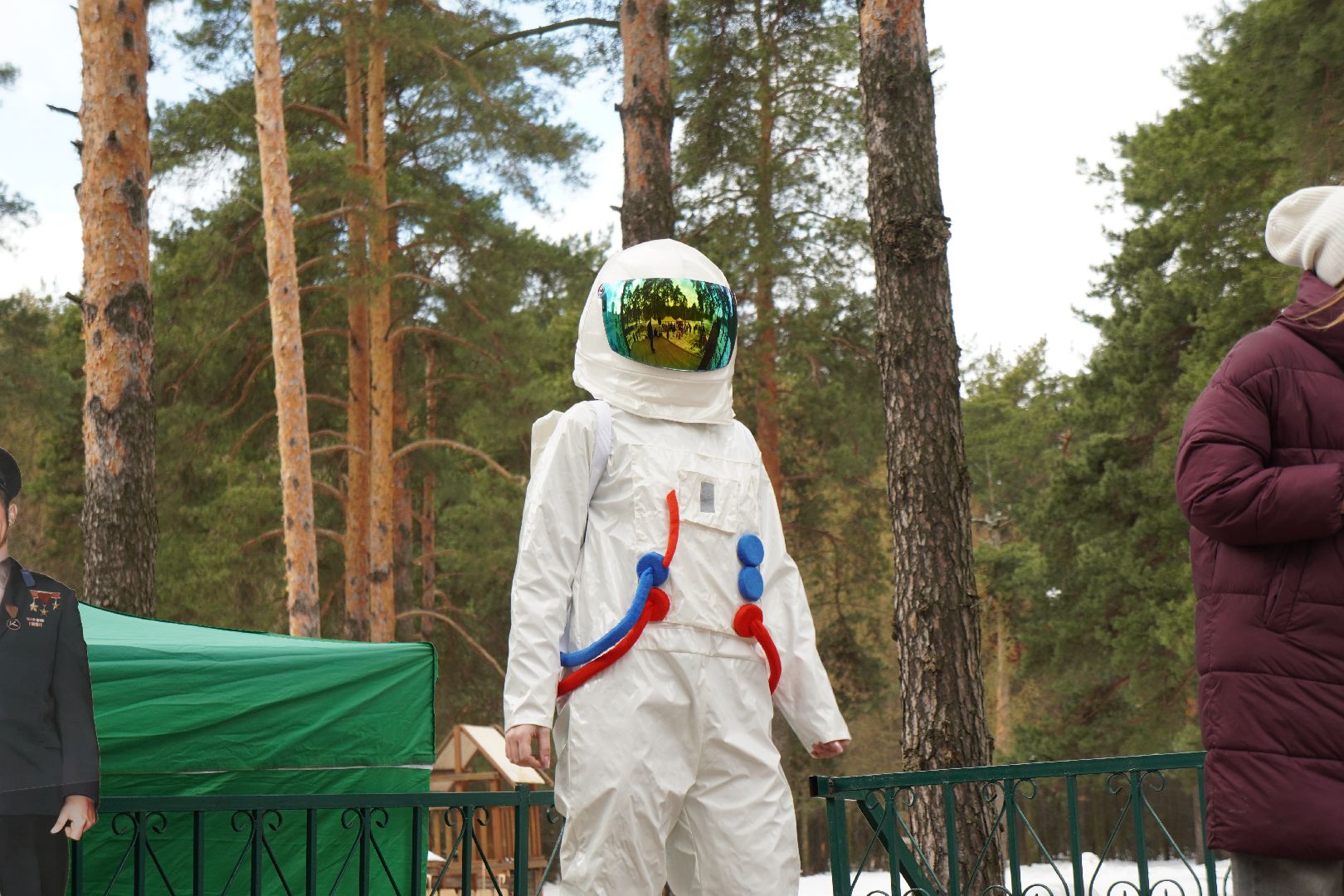 котельники, кузьминский лесопарк, день космонавтики,