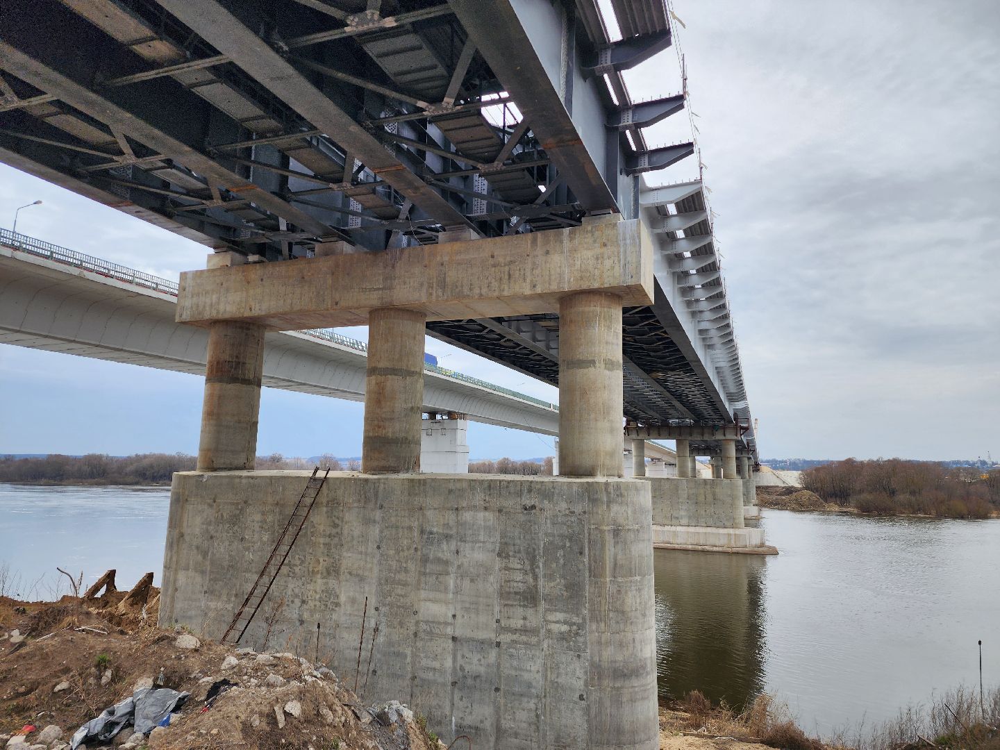 серпухов, строительство моста через оку, весенний паводок,