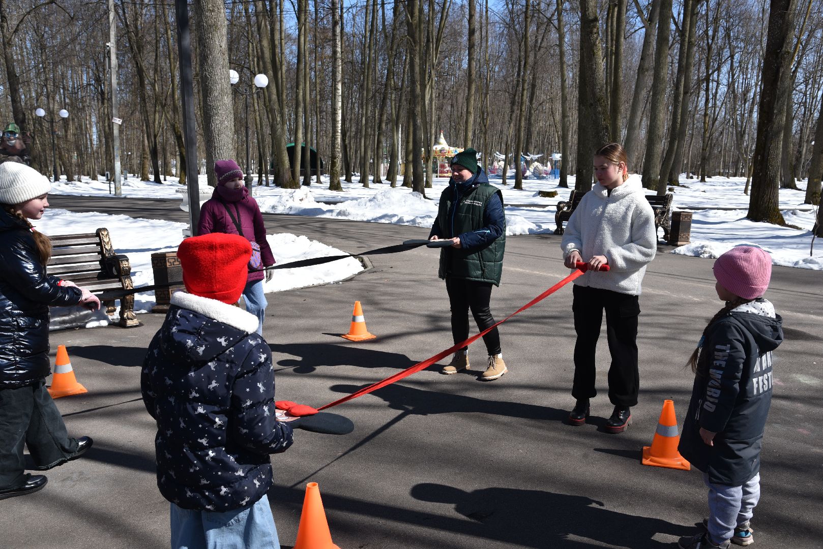 лотошино, лотошинский парк, день космонавтики, дети, мастер-класс,