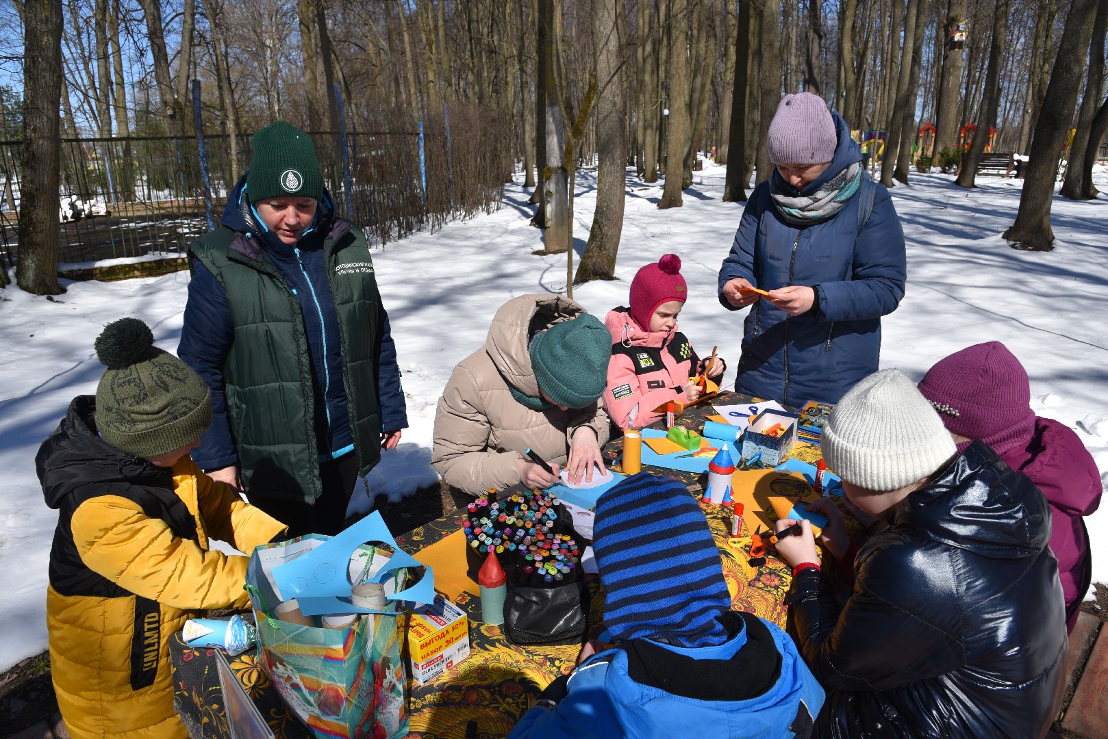 лотошино, лотошинский парк, день космонавтики, дети, мастер-класс,