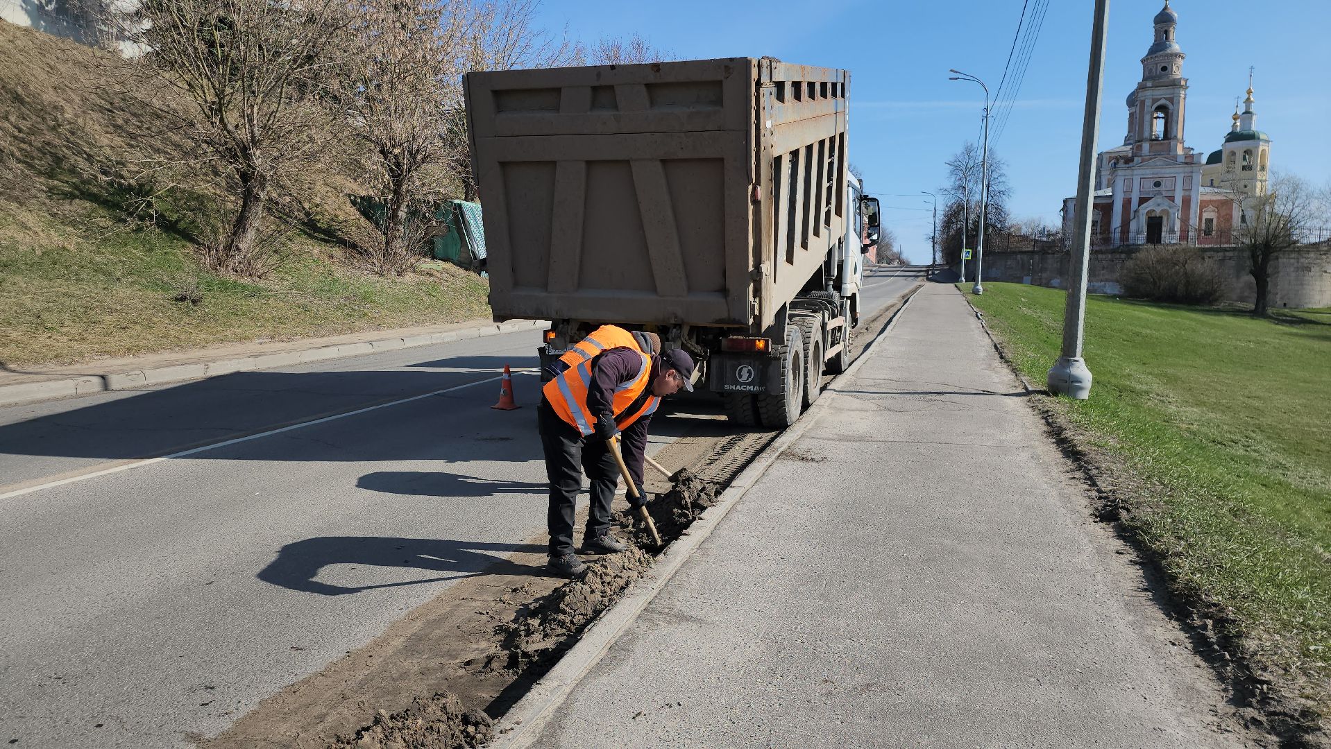 серпухов, подмосковье, уборка улиц,