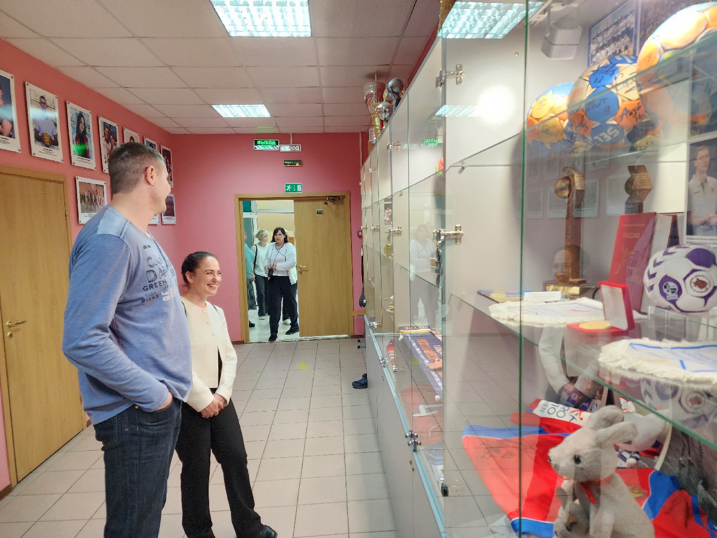 Чехов, улица Мира 9а, спортивный комплекс надежды россии, музей спорта, экспозиция, награды, спортивная форма, атрибутика, сувениры, аксессуары, автографы, чемпионы олимпийских игр, клуб Чеховские медведи, гандбол, бокс, хоккей, синхронное плавание, Александр Черноиванов,