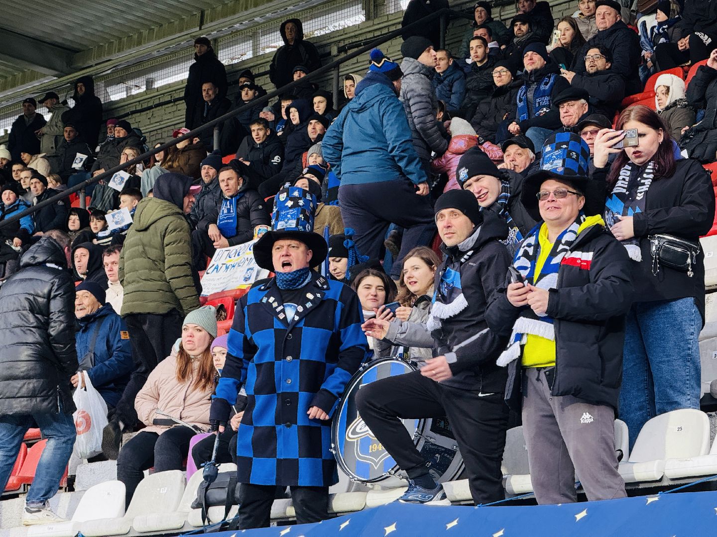 раменское, футбол, спорт, сатурн, леон сатурн,