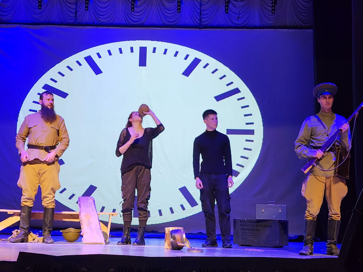 фрязино, спектакли, театральный фестиваль, 80-летие победы, театральная неделя,