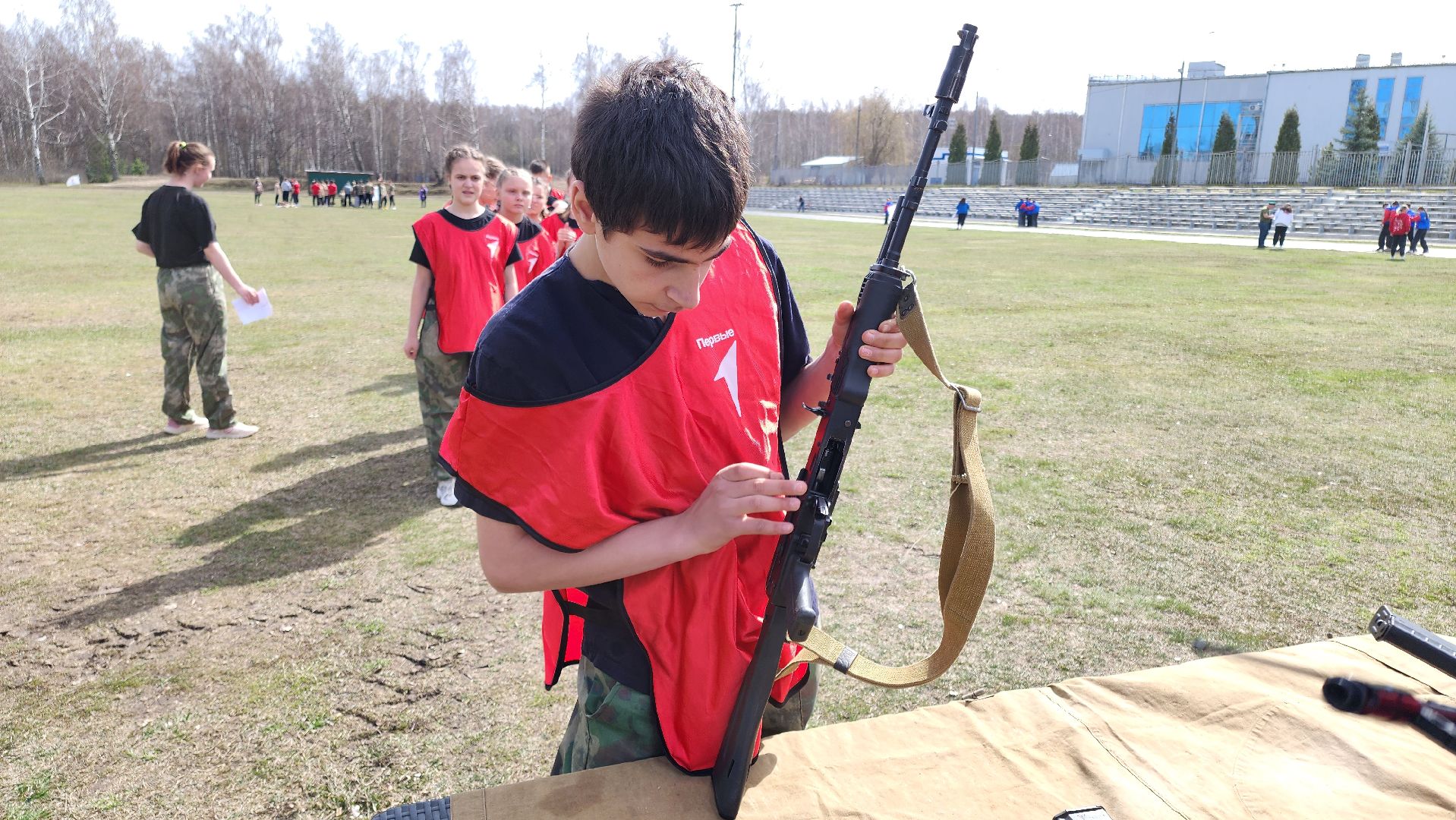 кашира, зарница 2 0, военно-патриотическая игра, школа, школьники, движение первых, юнармия, соревнования,