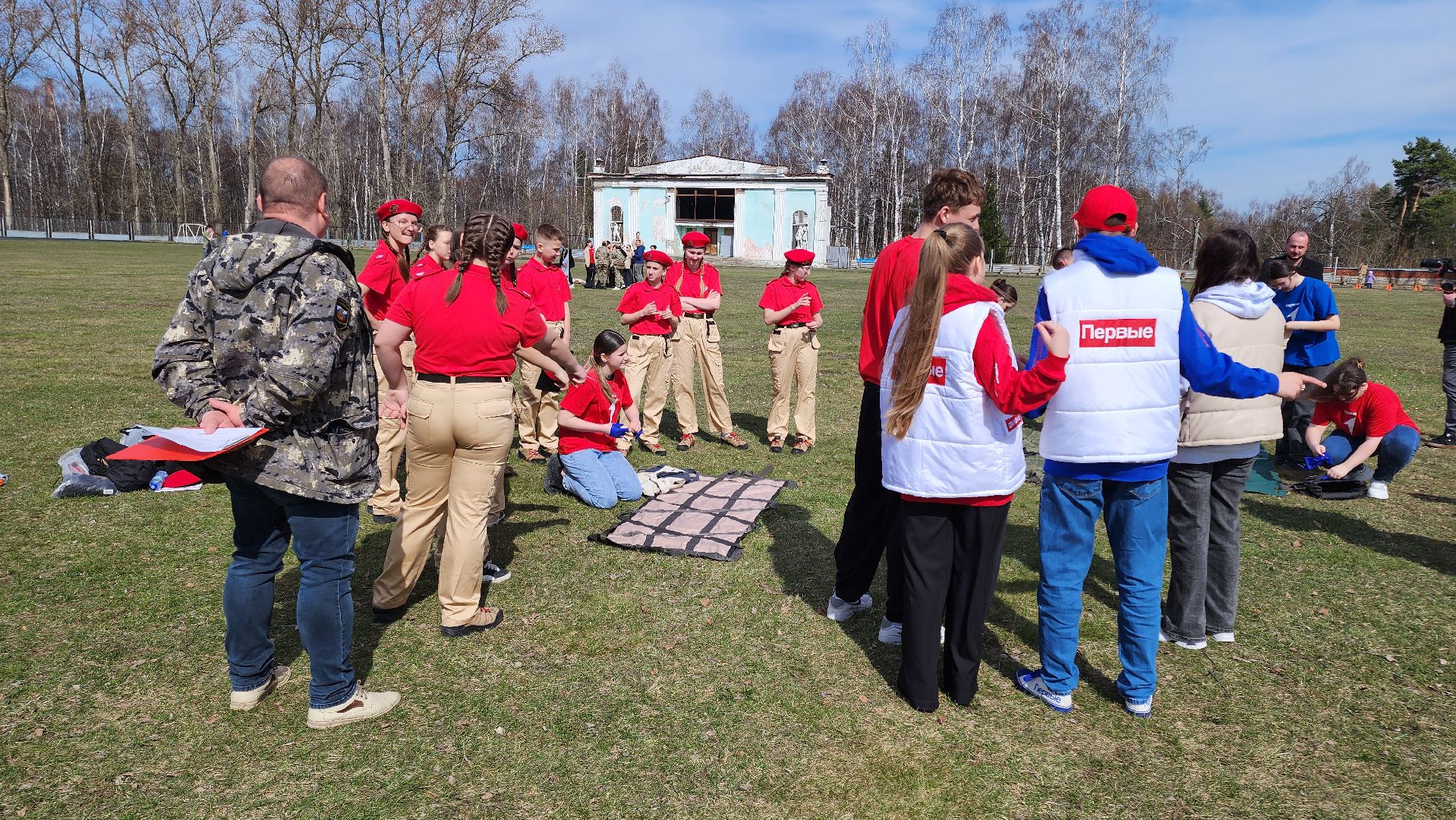 кашира, зарница 2 0, военно-патриотическая игра, школа, школьники, движение первых, юнармия, соревнования,