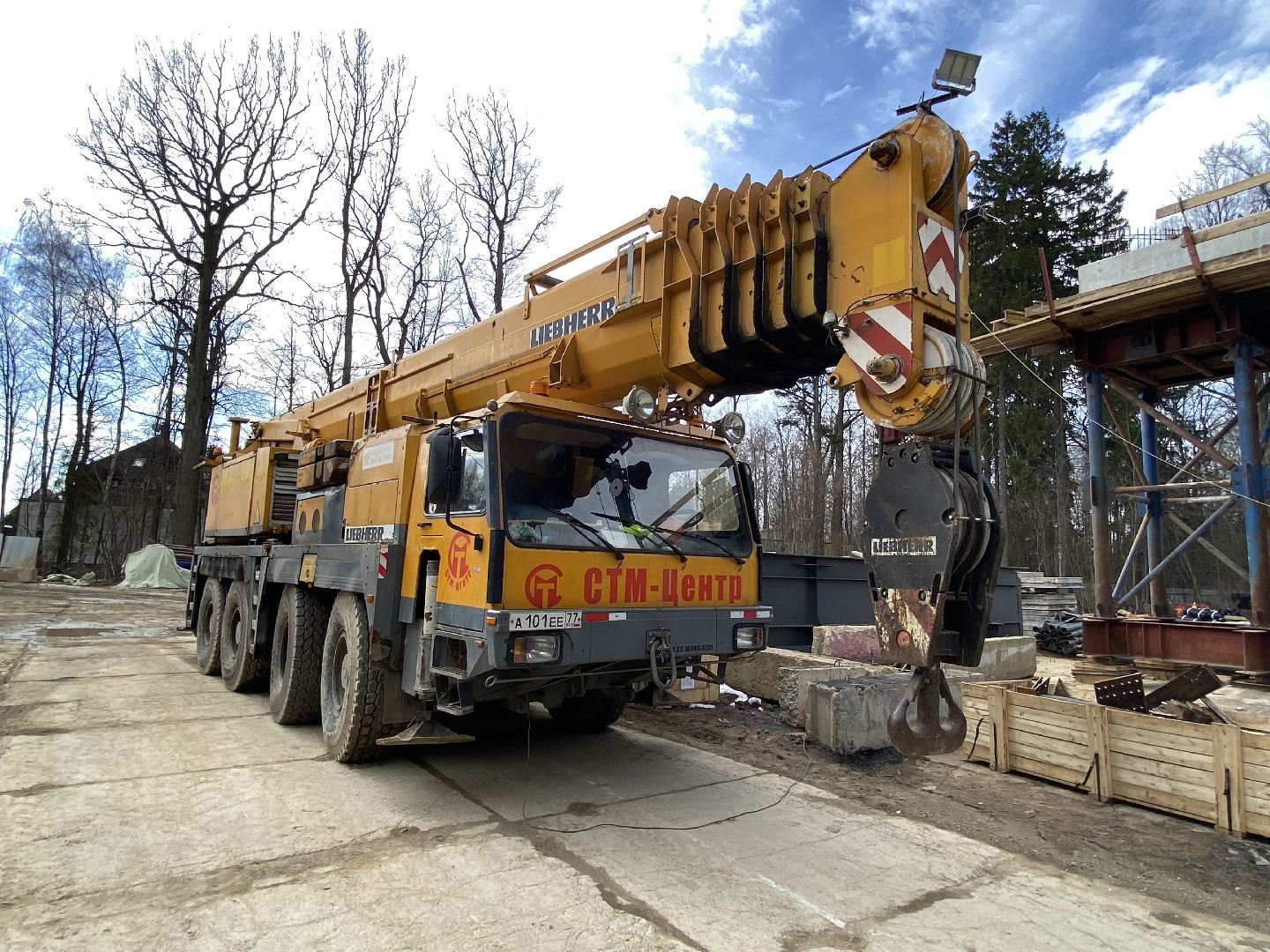 Путепровод в Сабурово , Дублер Пятницкого шоссе , Новая дорога ,