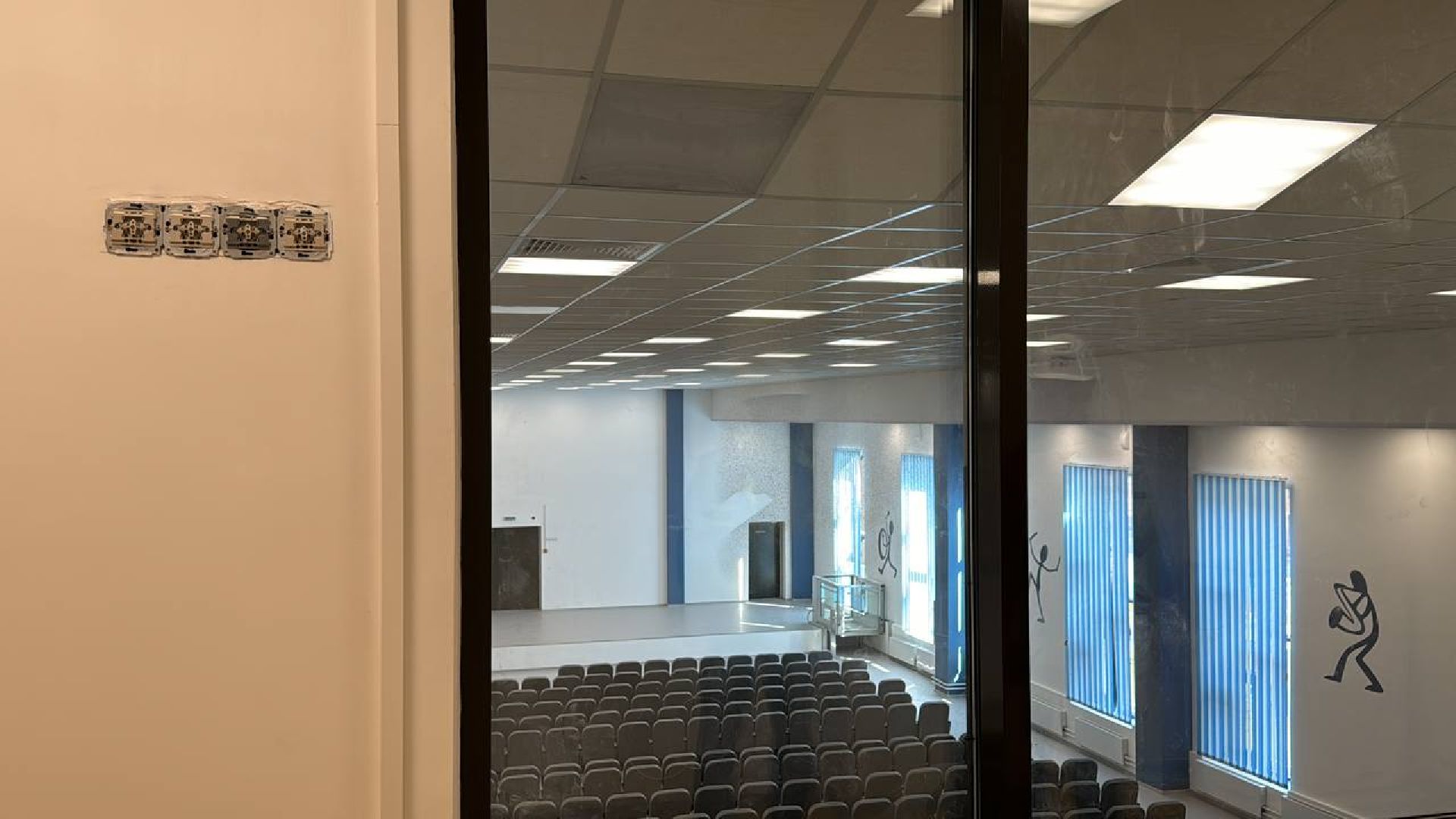 строительство, школа, жилой комплекс, кабинеты, спортплощадка, ввод в эксплуатацию,