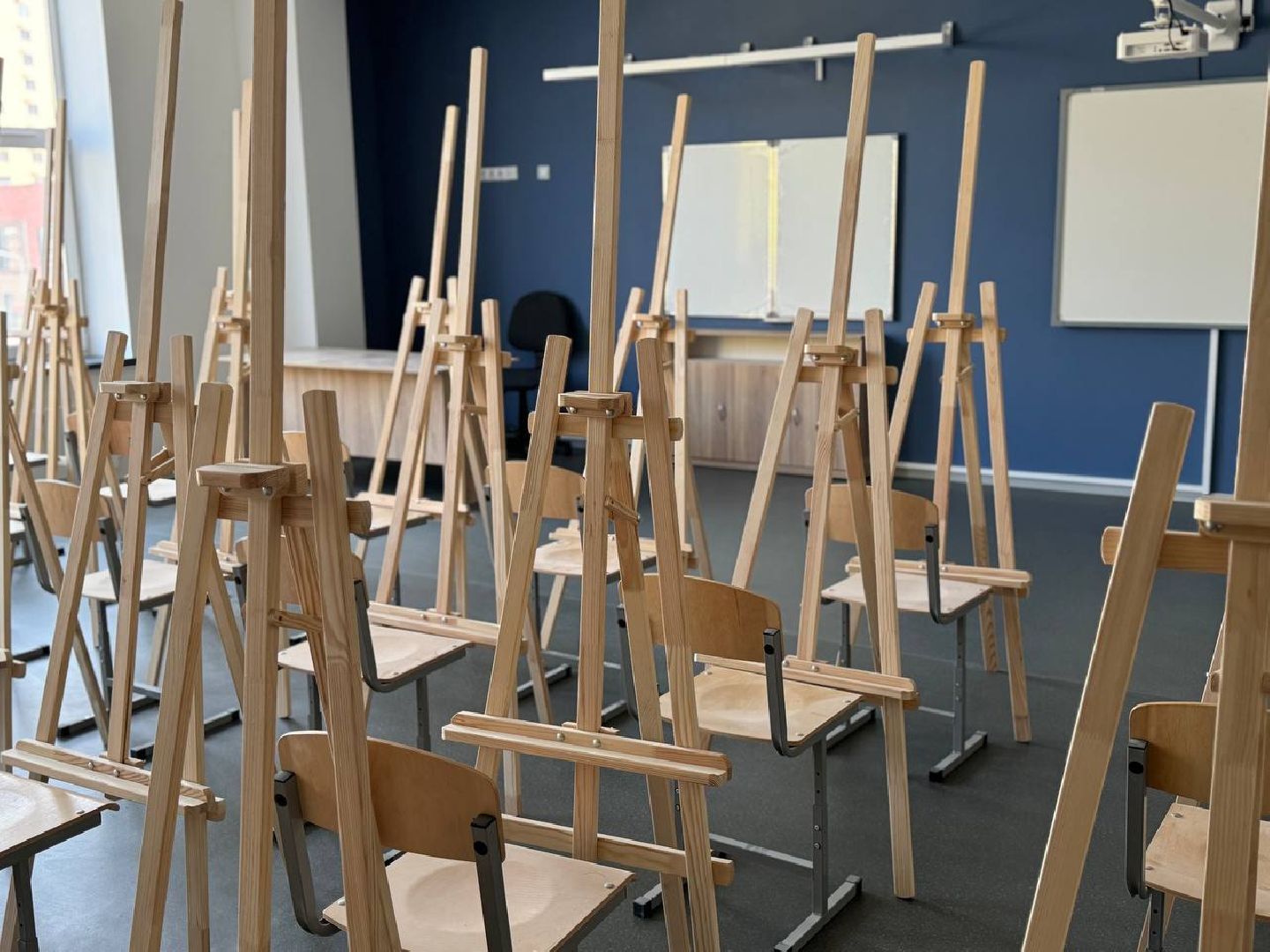 строительство, школа, жилой комплекс, кабинеты, спортплощадка, ввод в эксплуатацию,