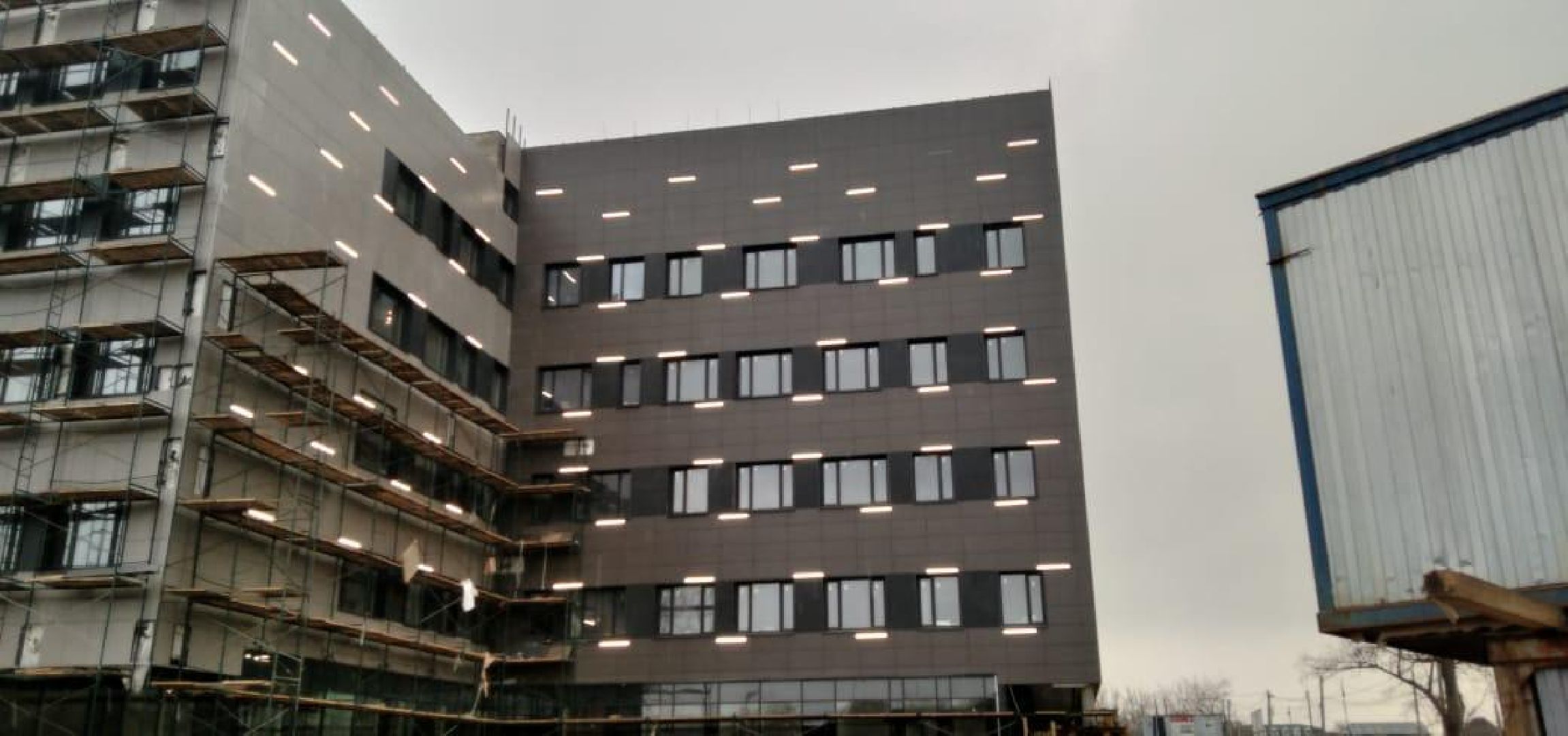 люберцы,  строительство поликлиники, строители,