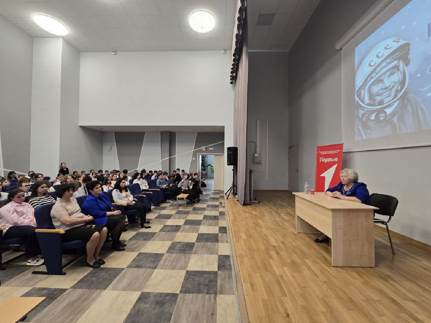 можайск, можайский городской округ, подмосковье, гагарин, встреча, школьники, общество, важные встречи,