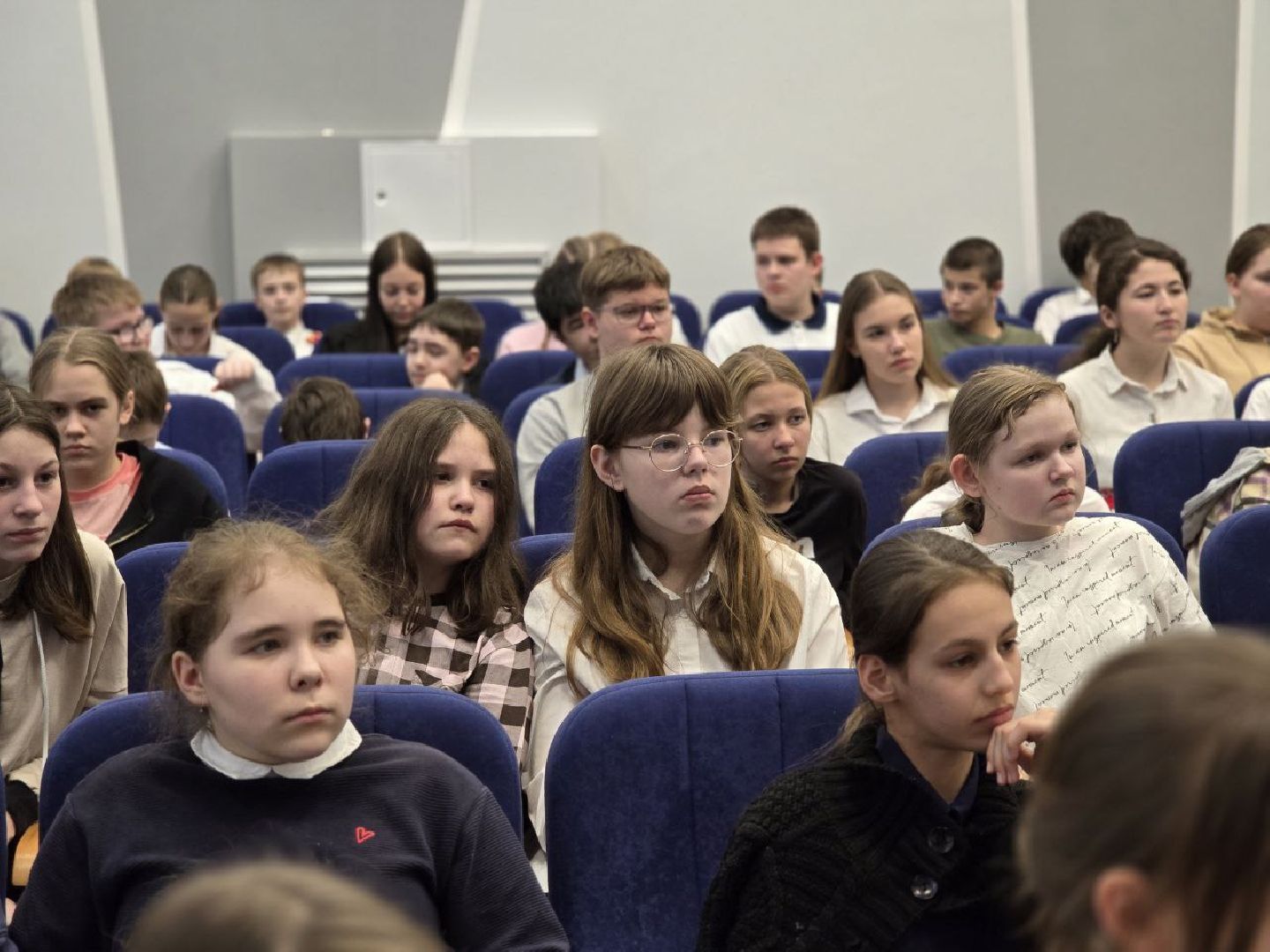 можайск, можайский городской округ, подмосковье, гагарин, встреча, школьники, общество, важные встречи,