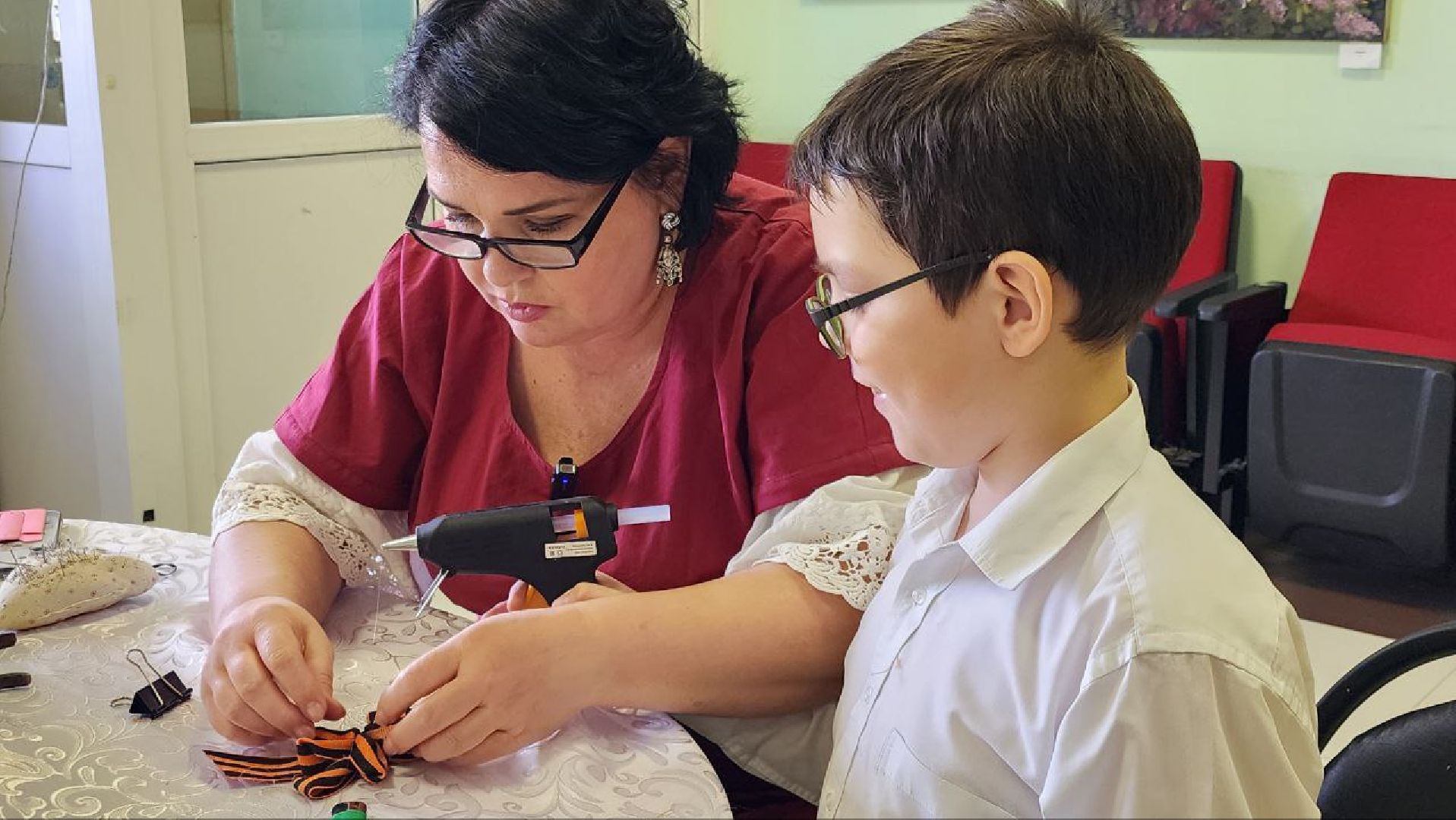 луховицы, белоомут, день победы, георгиевская ленточка, масте-класс,