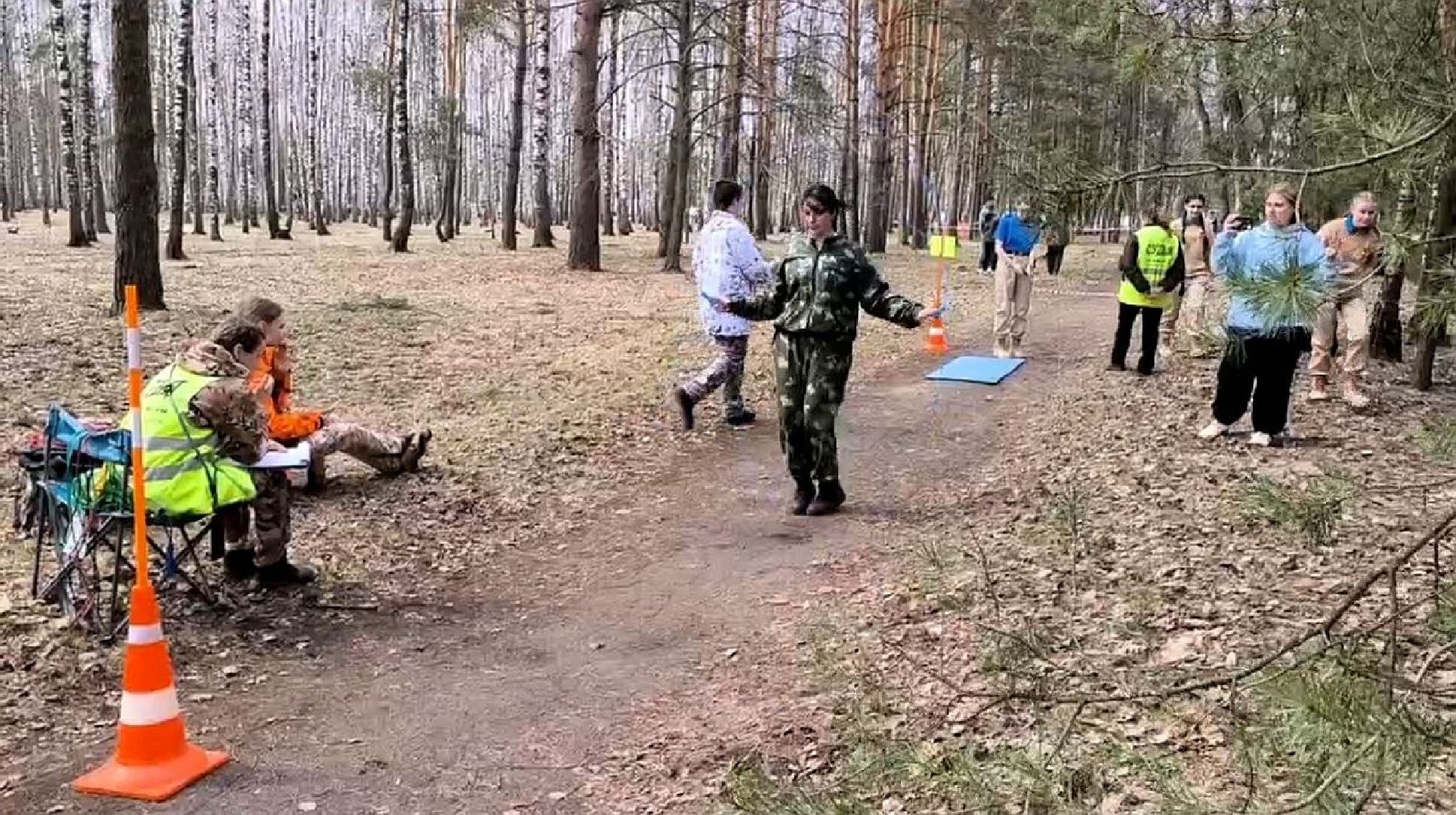 зарница, игра, юнармия, движение первых, противогаз, автомат калашникова,