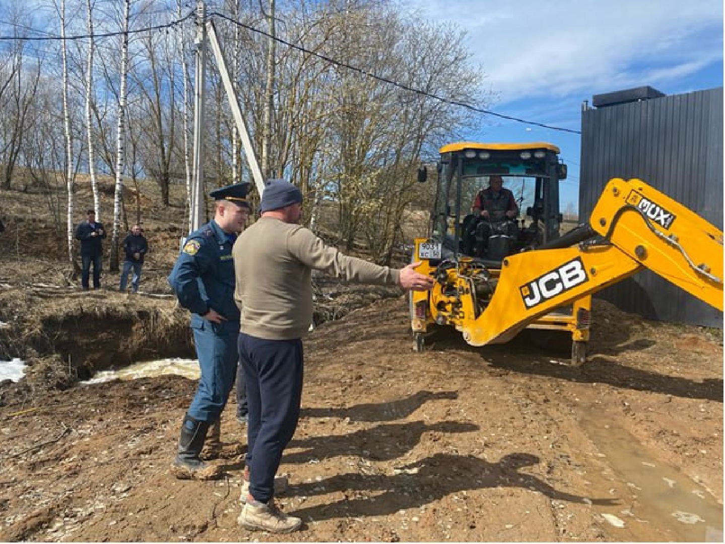 Чехов, деревня Чепелево, улица Энтузиастов, наводнение, подтопление, разлив воды, пруды, дренажная система, МЧС, Мособлпожспас,