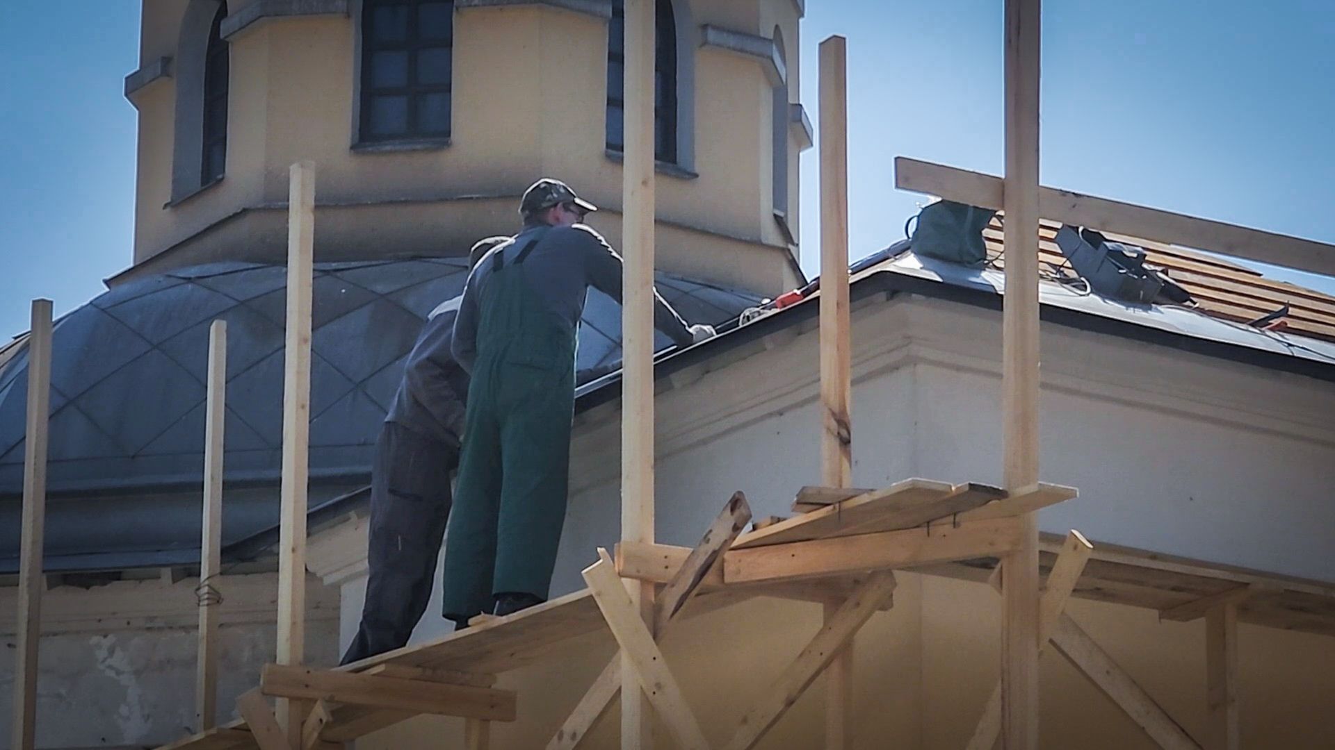 Бронницы , Ремонт часовни, Часланя Николая Чудотворца в Бронницах , Ремонт крыши часовни,