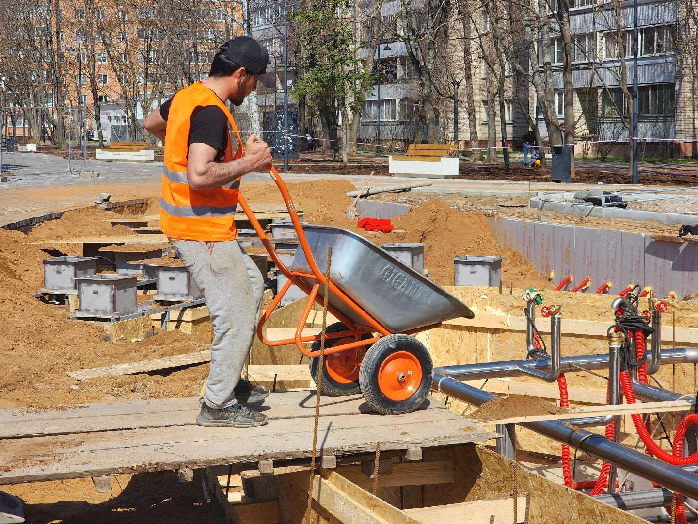 дубна, сквер журавлева, благоуйстройство, совет депутатов,