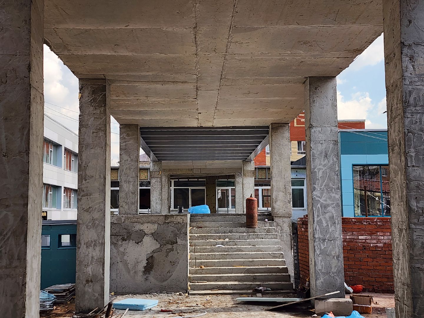 королёв, строительство перехода,  новая пристройка к школе, губернатор московской области,