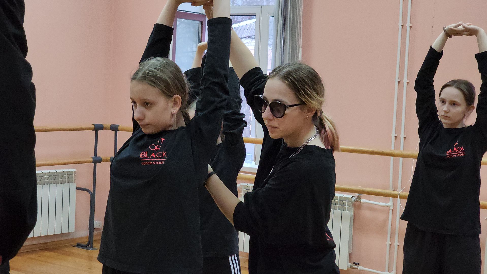 кашира, ожерелье, дк ожерелье, танцы, art of black, фестиваль, город танцует в парках, отдых,