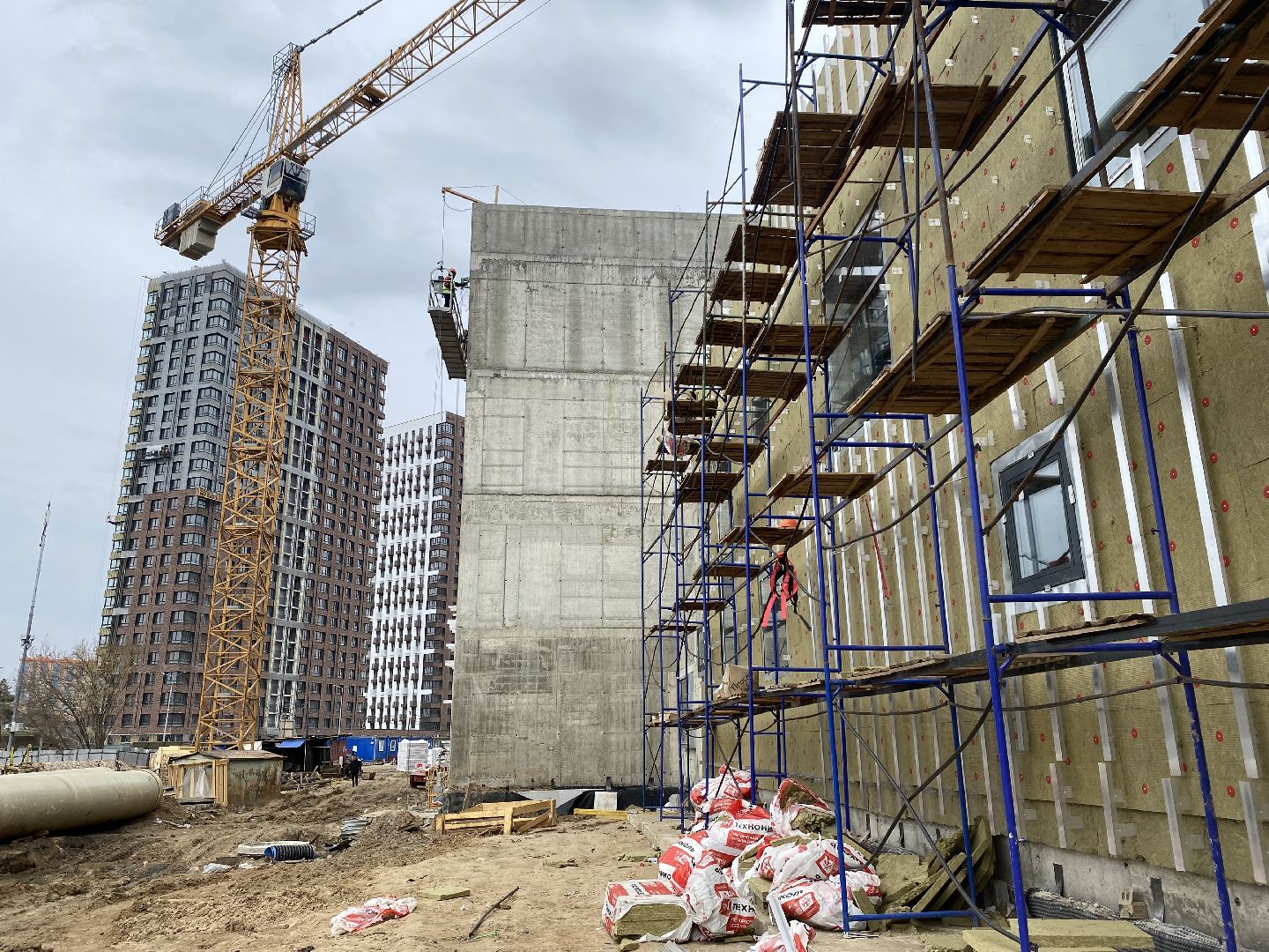 новая школа в красногорске, новая школа в павшинской пойме, строительтство,