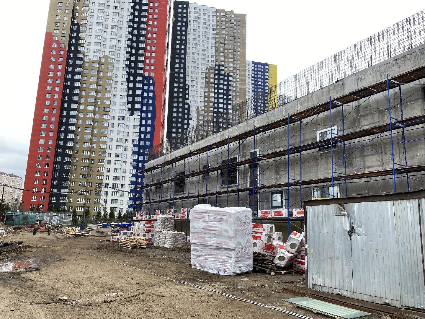 новая школа в красногорске, новая школа в павшинской пойме, строительтство,