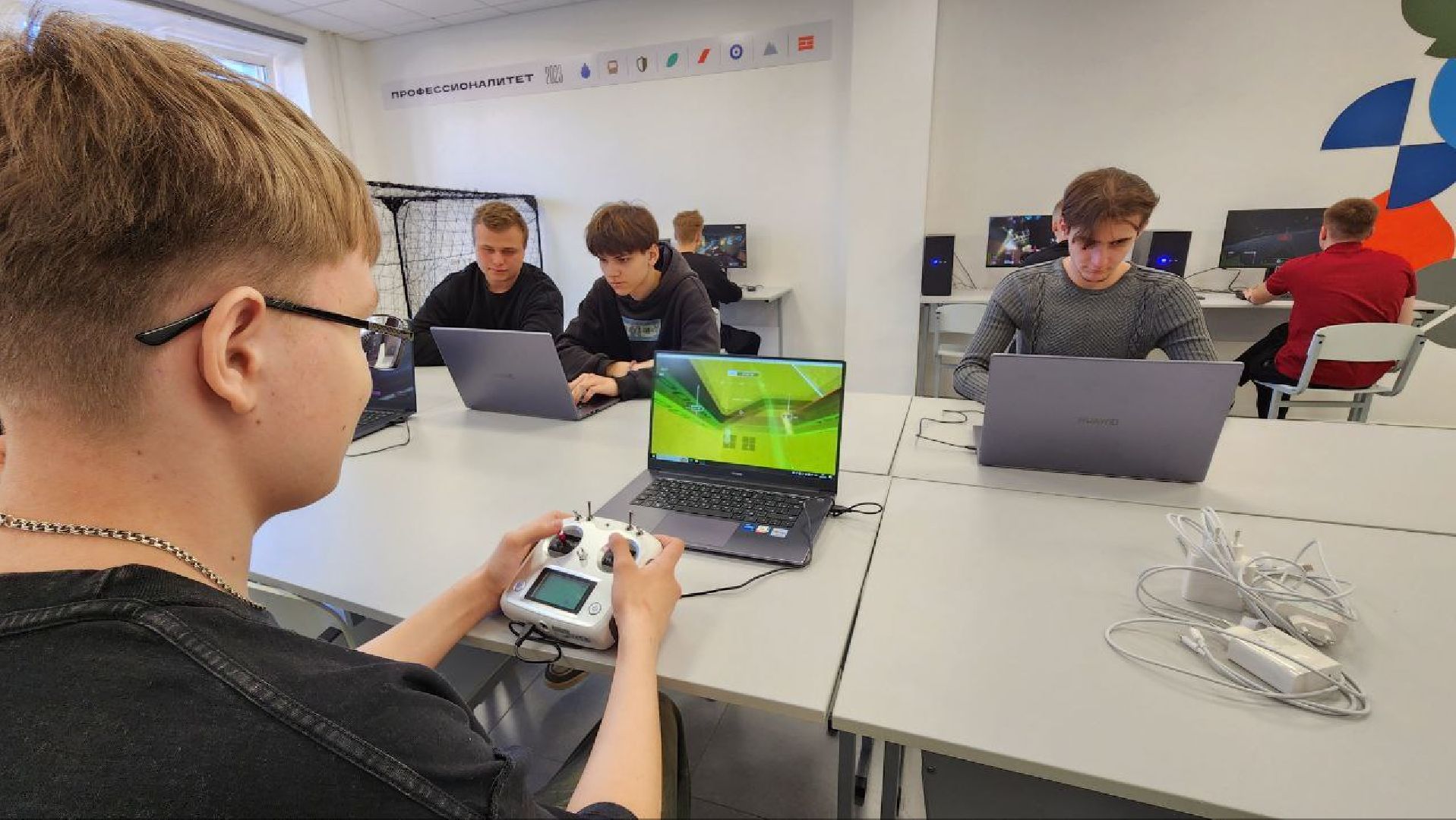 Дмитров, Дмитровский техникум, БПЛА, Минобразования,