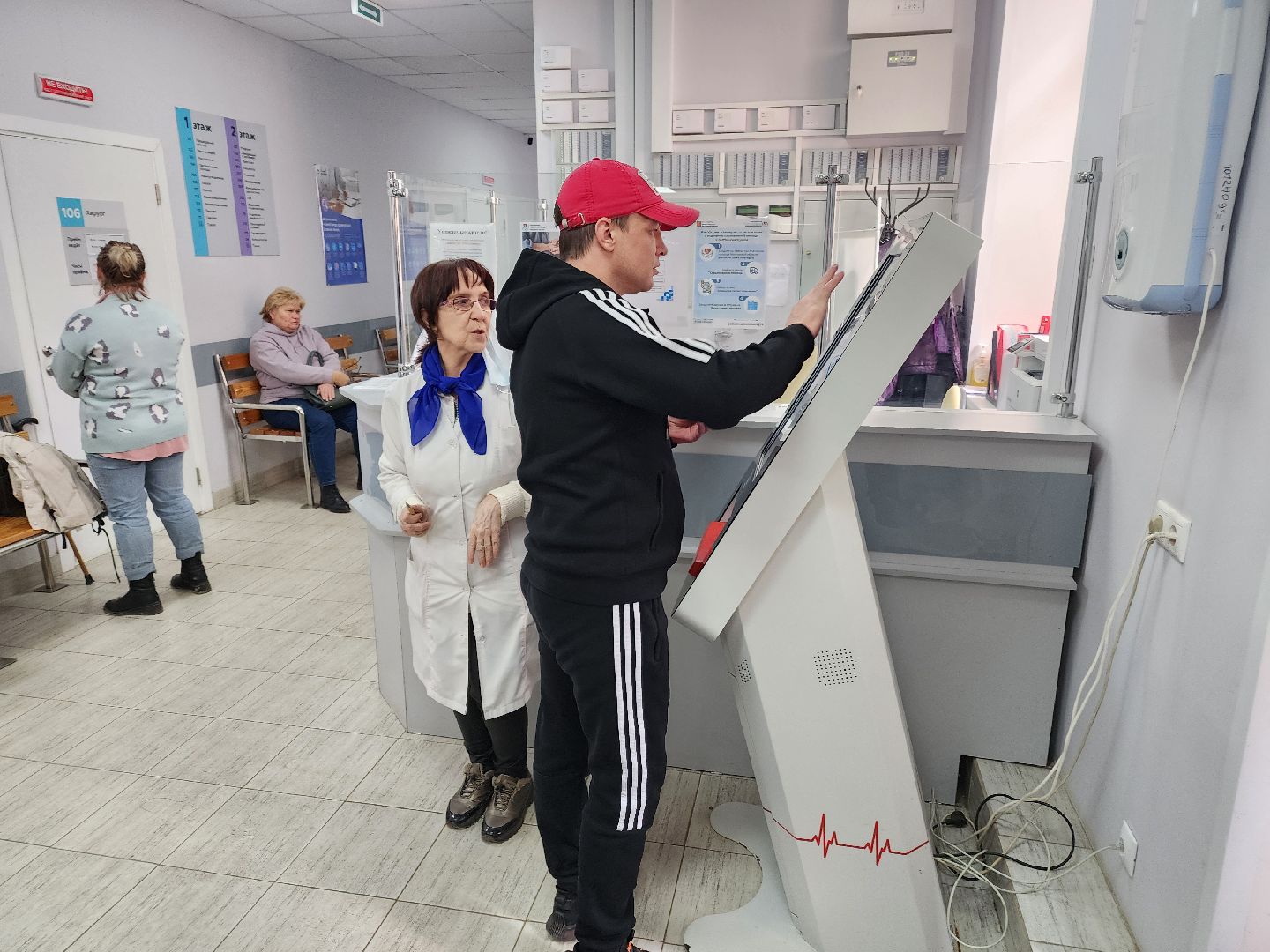 Чехов, Чеховская больница, взрослая поликлиника, текущий ремонт, обновление, переезд врачей, перенос приема, врачи узких специализаций, новый адрес, улица Пионерская 4, поликлиника в микрорайоне Венюково, улица Гагарина 37а,