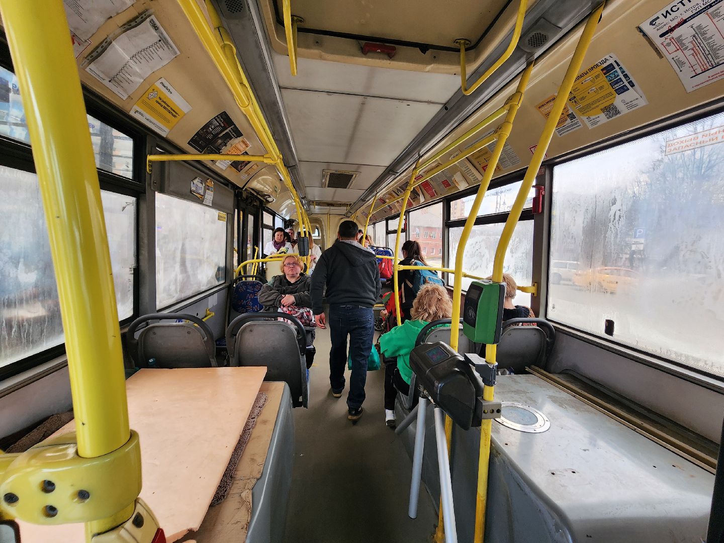 Автобусы, Истра, Пасха,