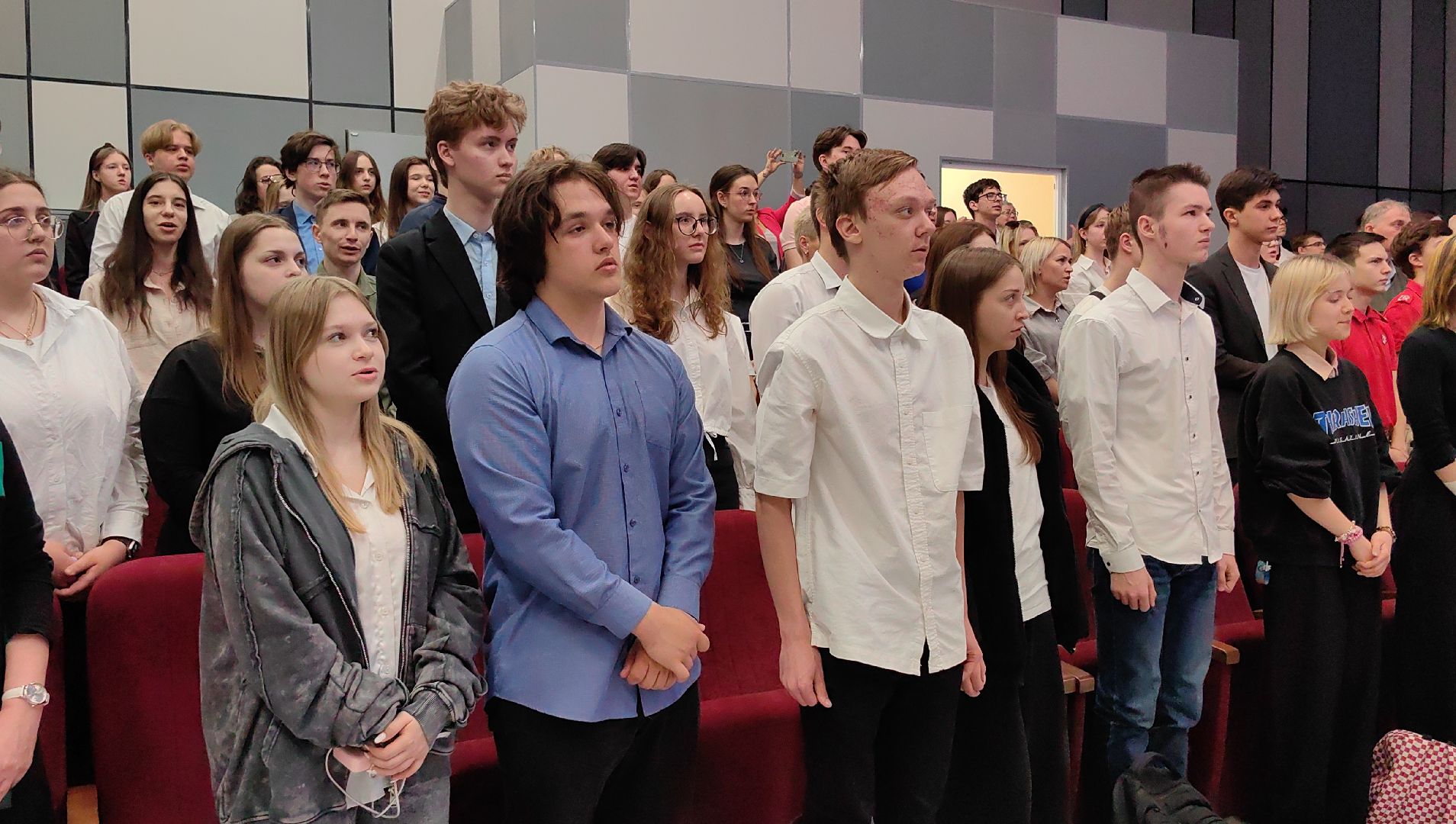 100 баллов для победы, выпускник, егэ, экзамен, акция,