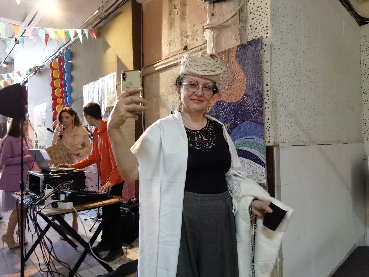 Балашиха, Фабрика 1830, ветераны труда, День труда, выставка Фабрика глазами художников, музей истории фабрики