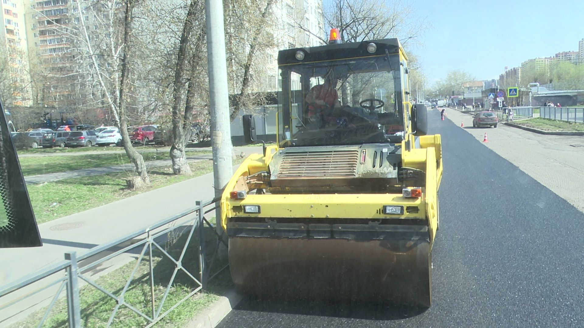 Реутов, асфальт, каток, ремонт дорог,