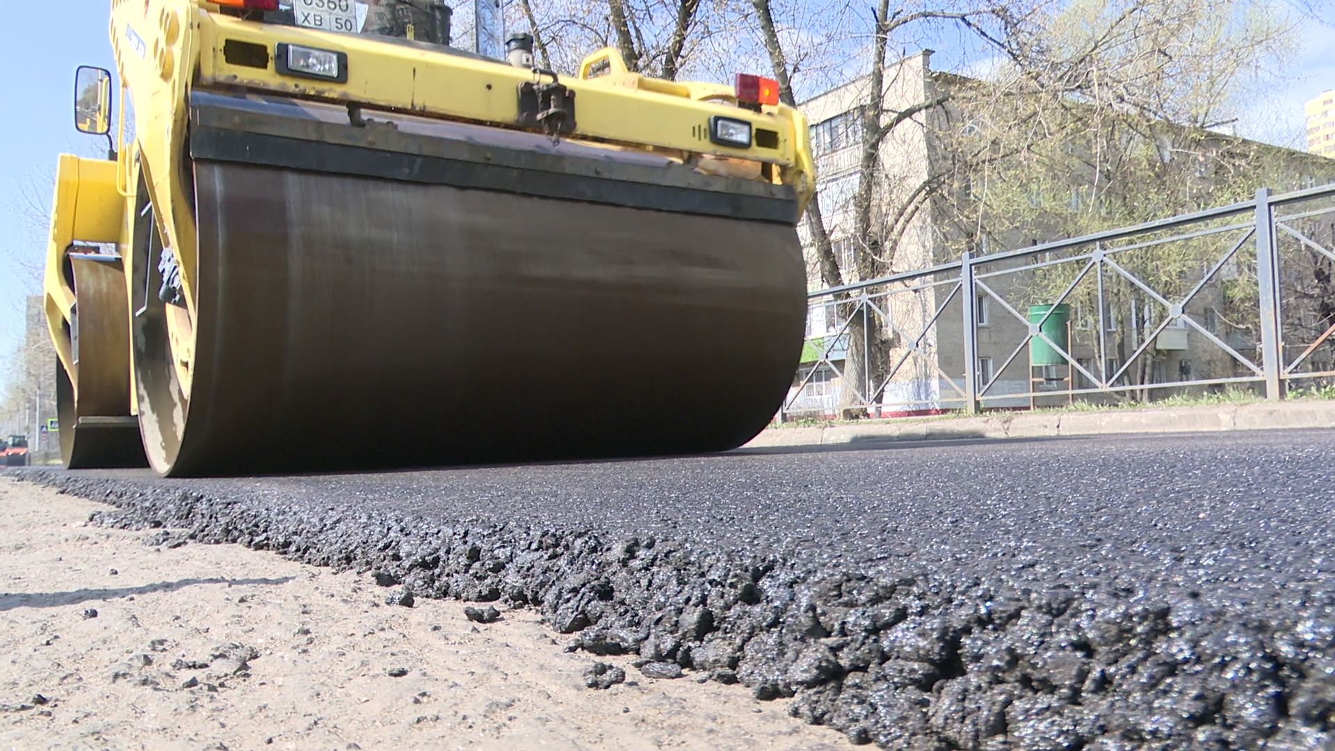 Реутов, асфальт, каток, ремонт дорог,