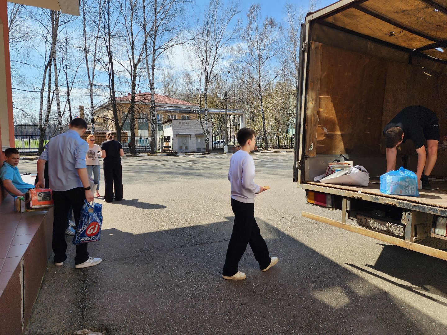 раменское, общество, сбор макулатуры в поддержку российских военных, раменская средняя школа 1,