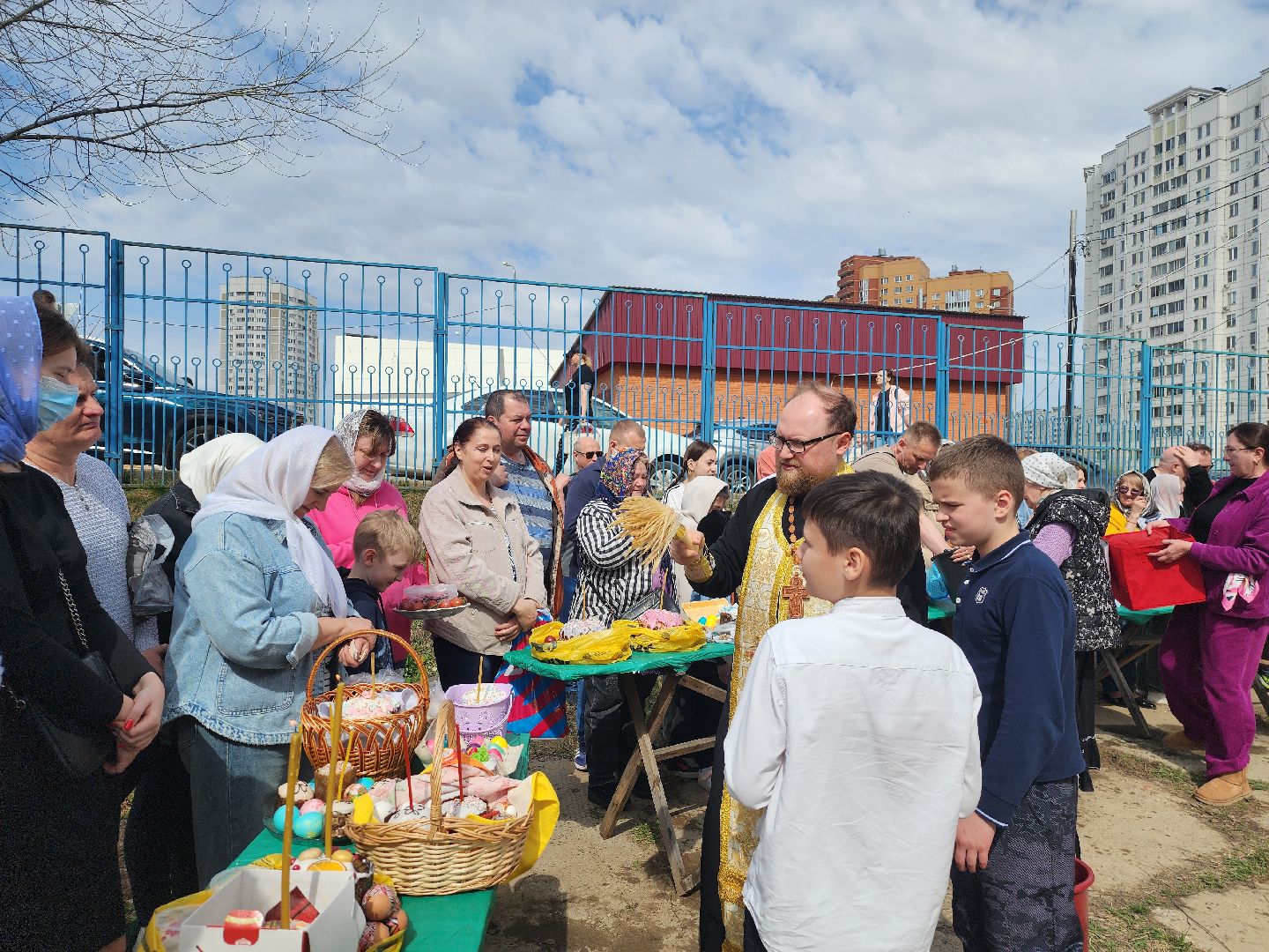 Пасха, Никольский храм, Подольск, Благотворительность, Куличи,