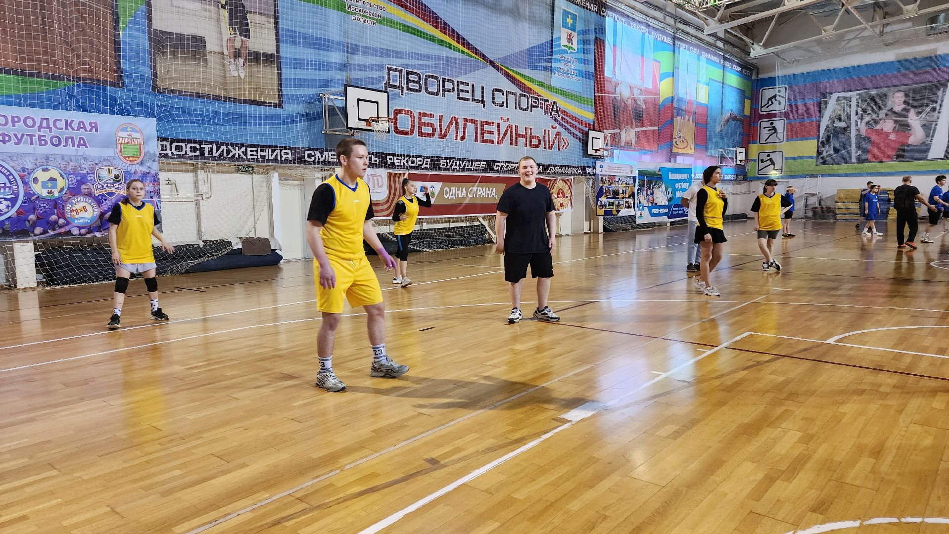кашира, дс юбилейный, спорт, волейбол, президентские спортивные игры, школьники,