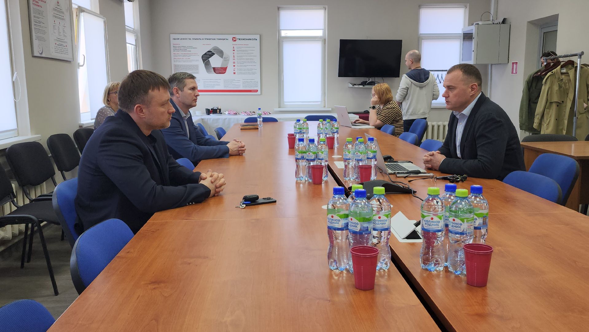 серпухов, экономика, северное шоссе, завод стройматериалов, завод в серпухове,